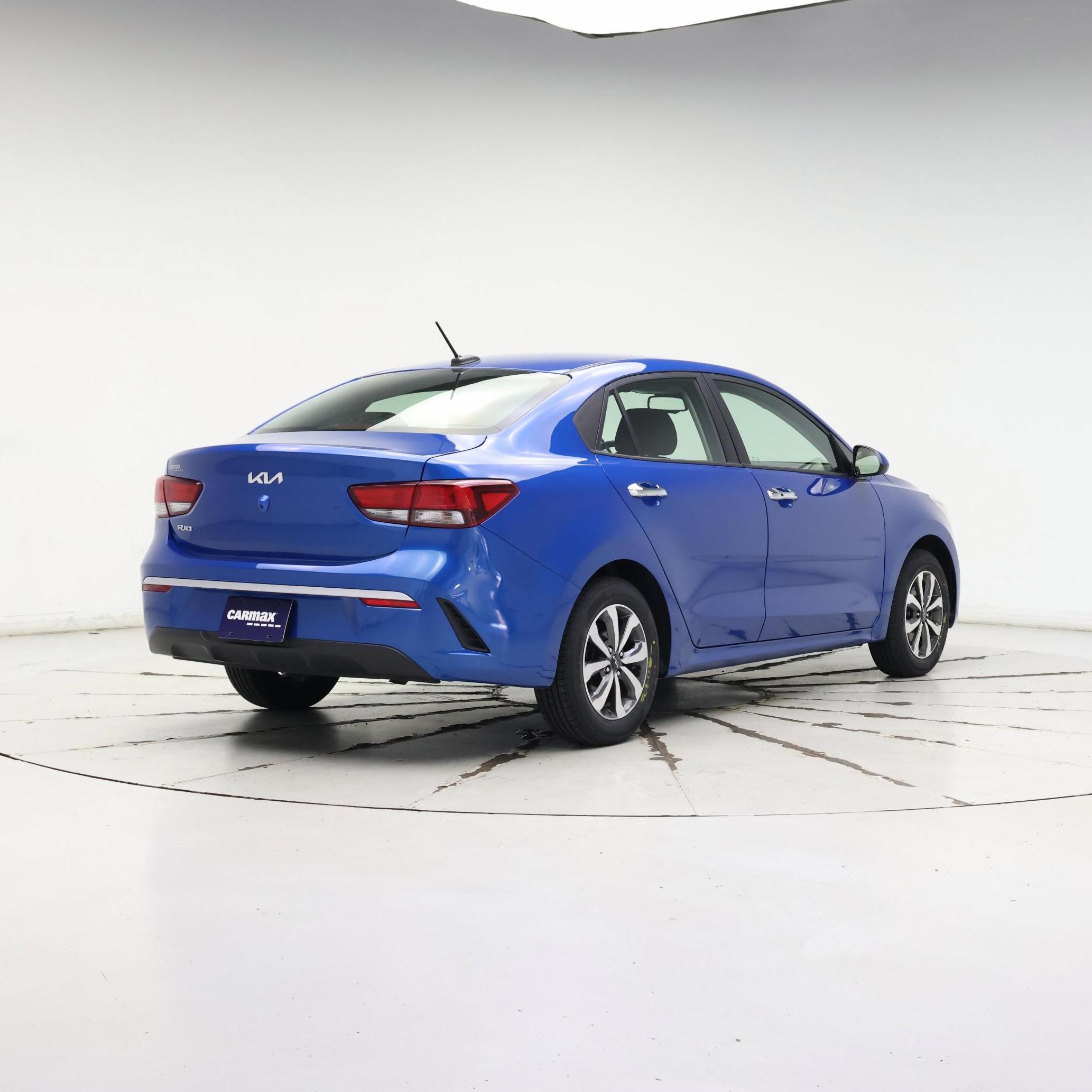 Thumbnail: 2022 Kia Rio - 8