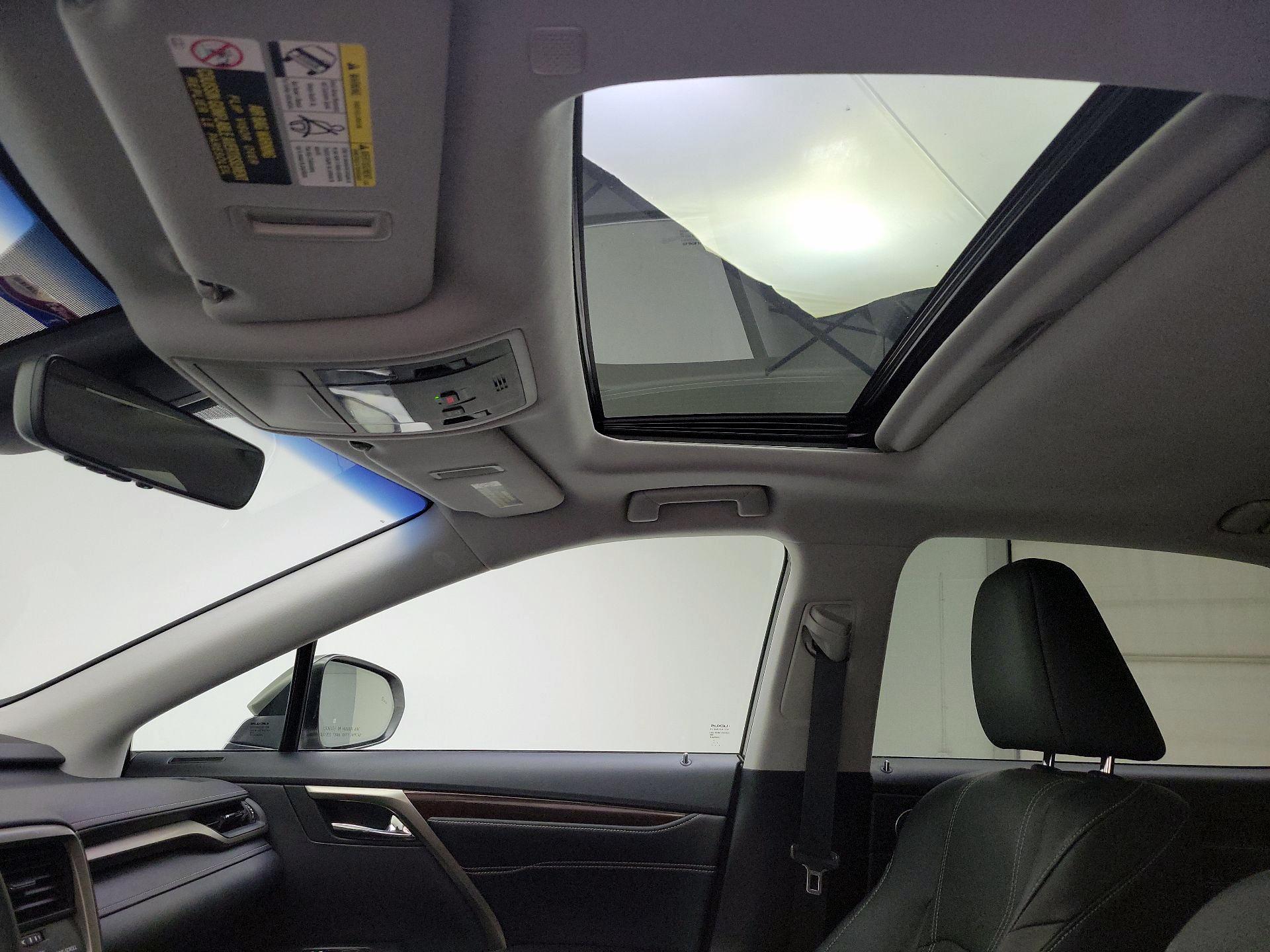 Thumbnail: 2019 Lexus RX - 19