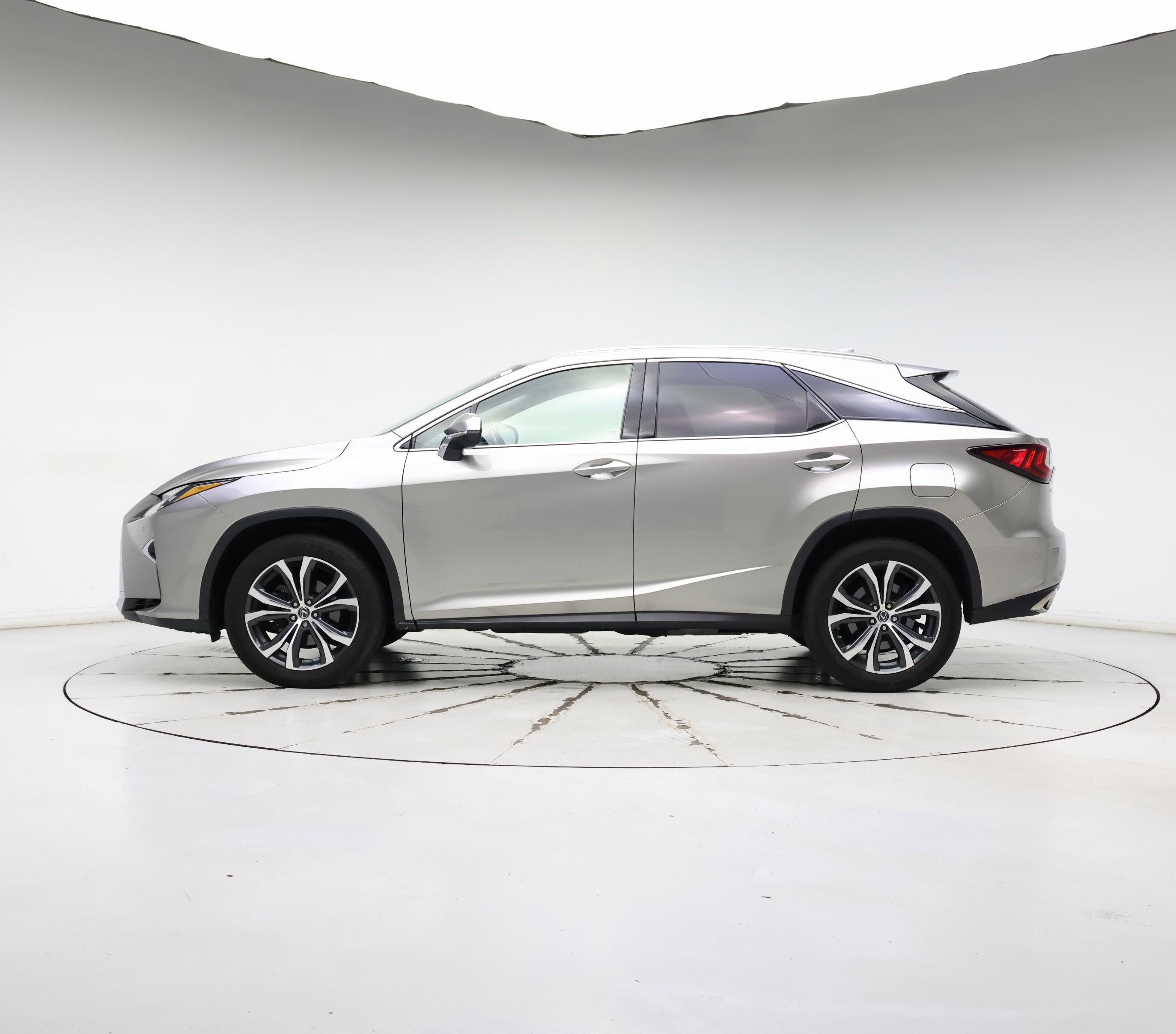 Thumbnail: 2019 Lexus RX - 3