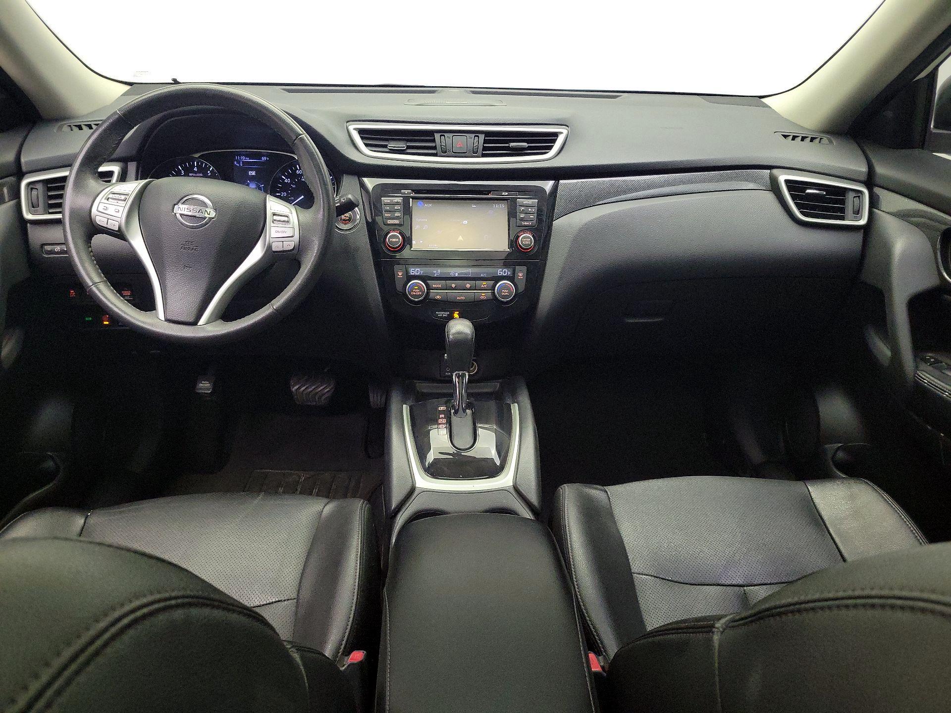 Thumbnail: 2016 Nissan Rogue - 9