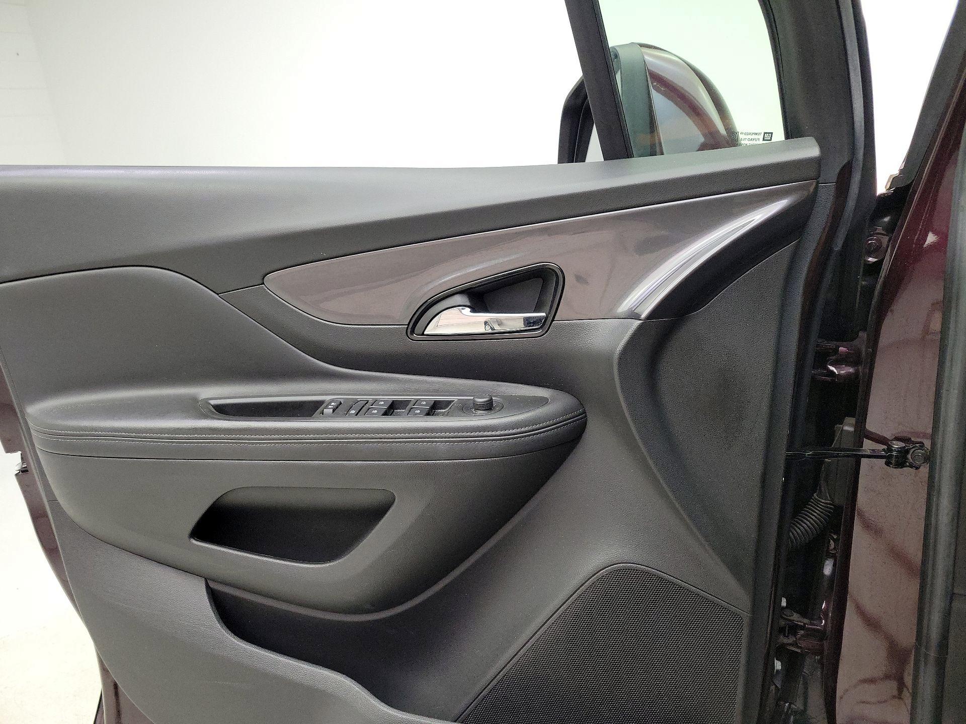 Thumbnail: 2018 Buick Encore - 12