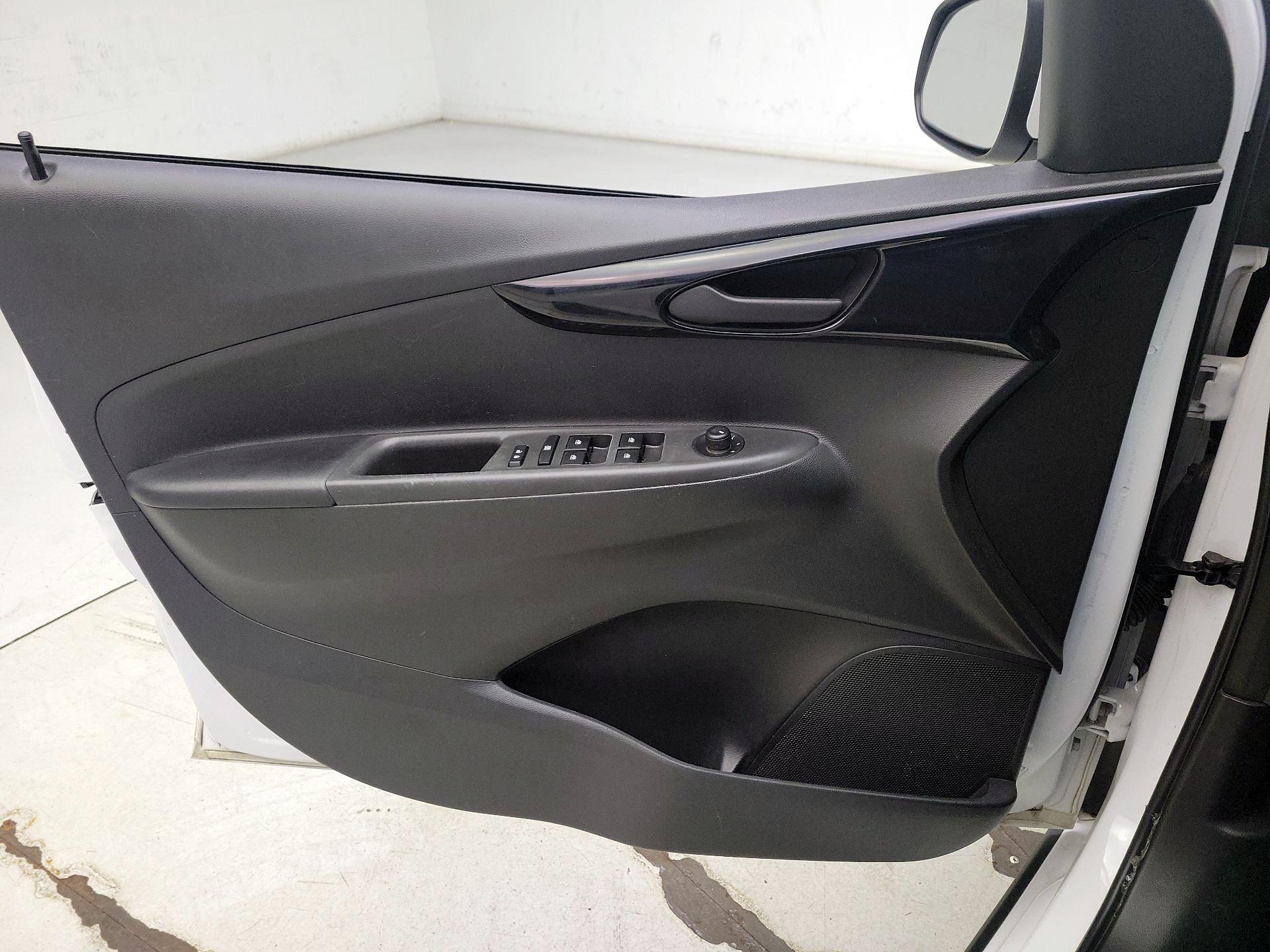 Thumbnail: 2022 Chevrolet Spark - 12