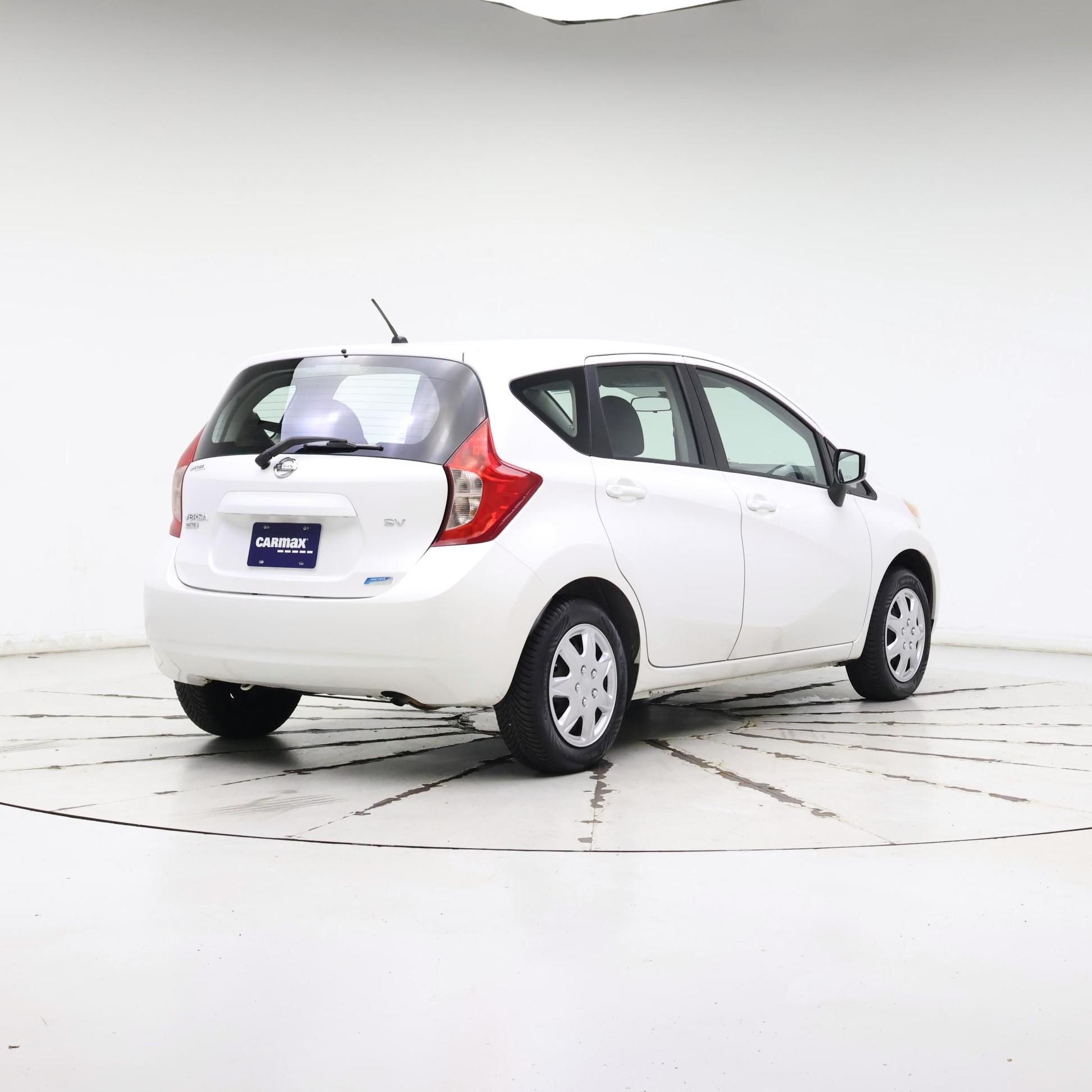 Thumbnail: 2015 Nissan Versa Note - 8