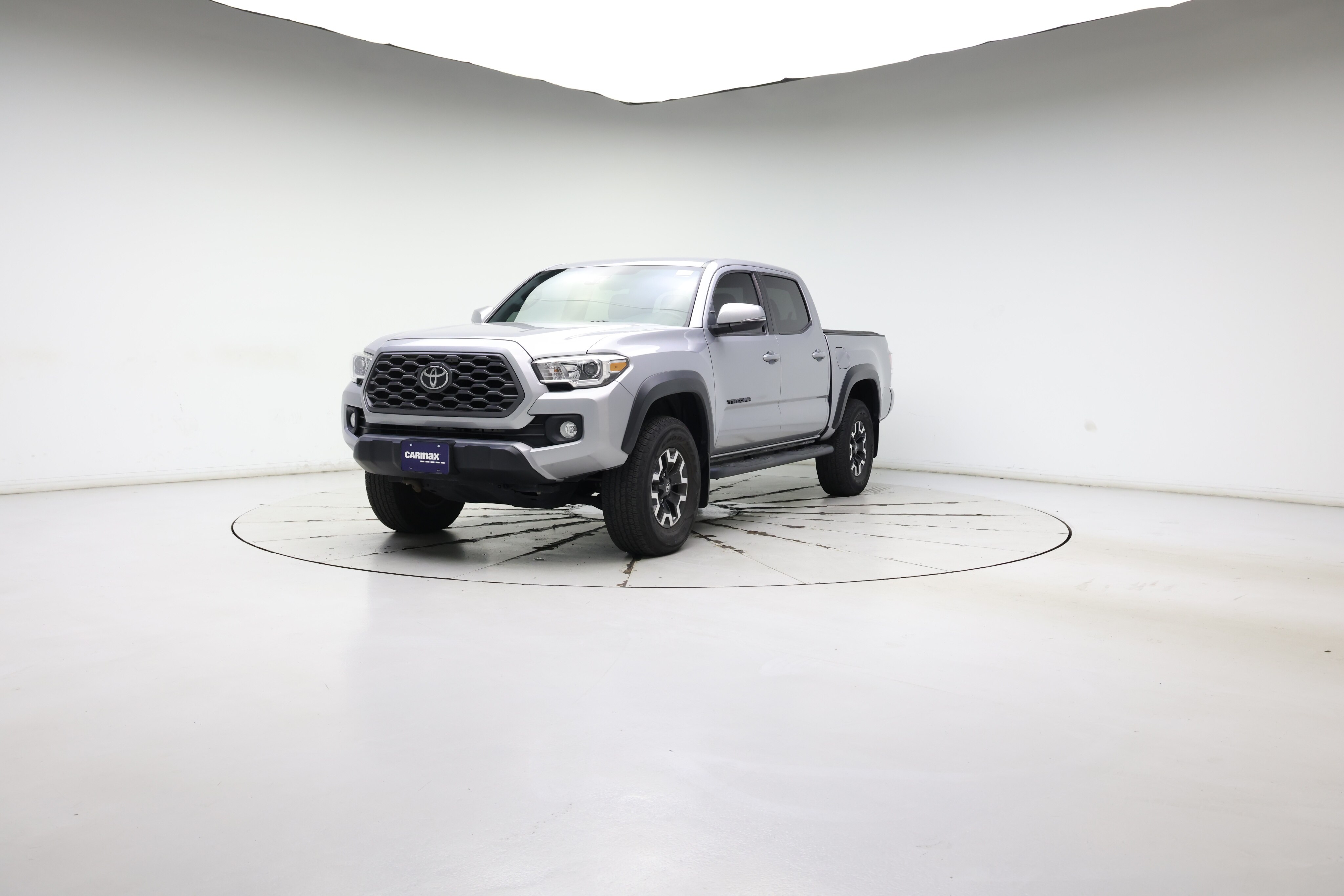 Thumbnail: 2020 Toyota Tacoma - 4