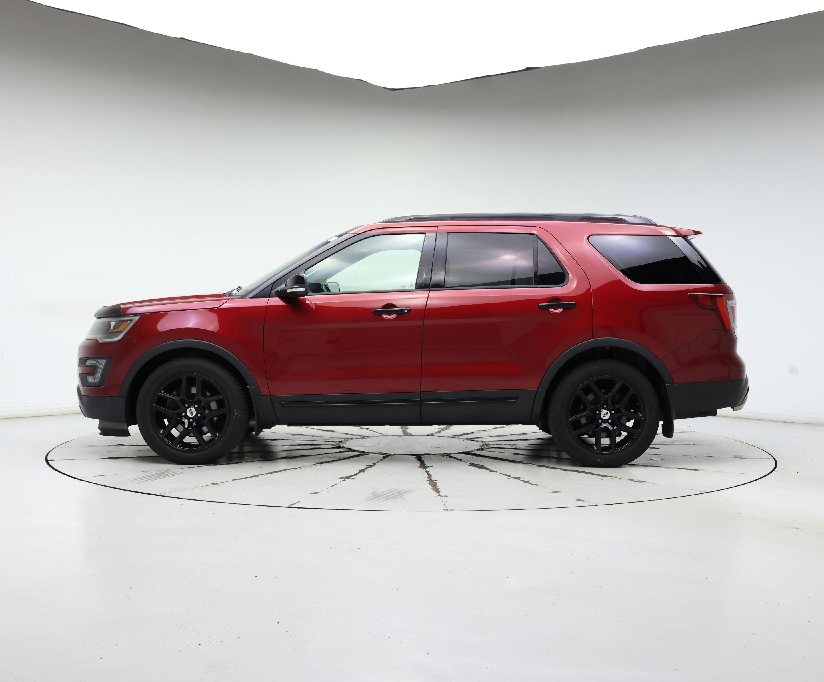 Thumbnail: 2016 Ford Explorer - 3