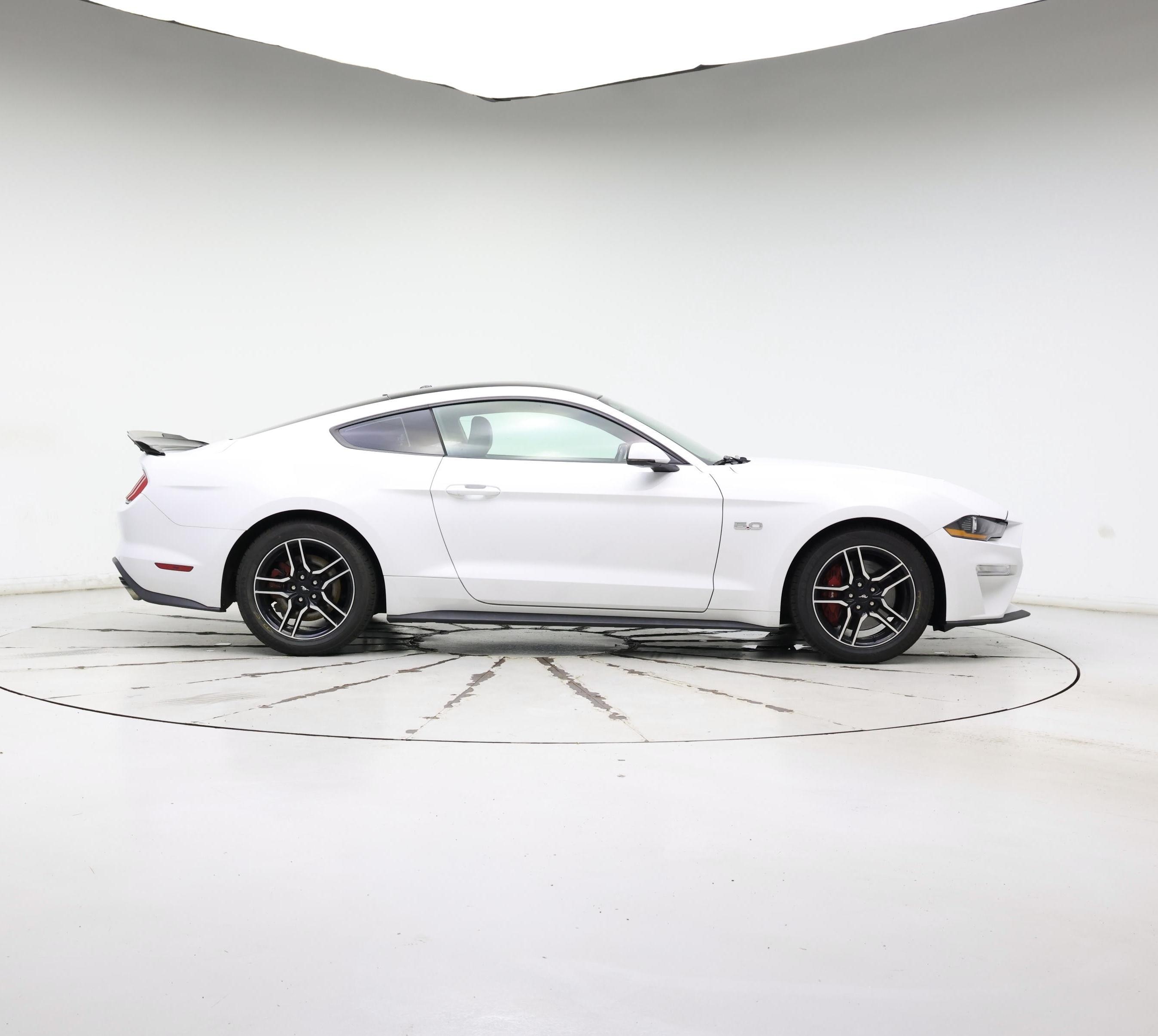 Thumbnail: 2019 Ford Mustang - 7