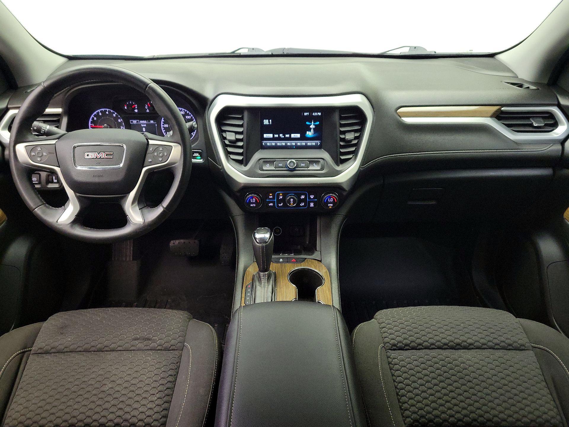 Thumbnail: 2017 GMC Acadia - 9