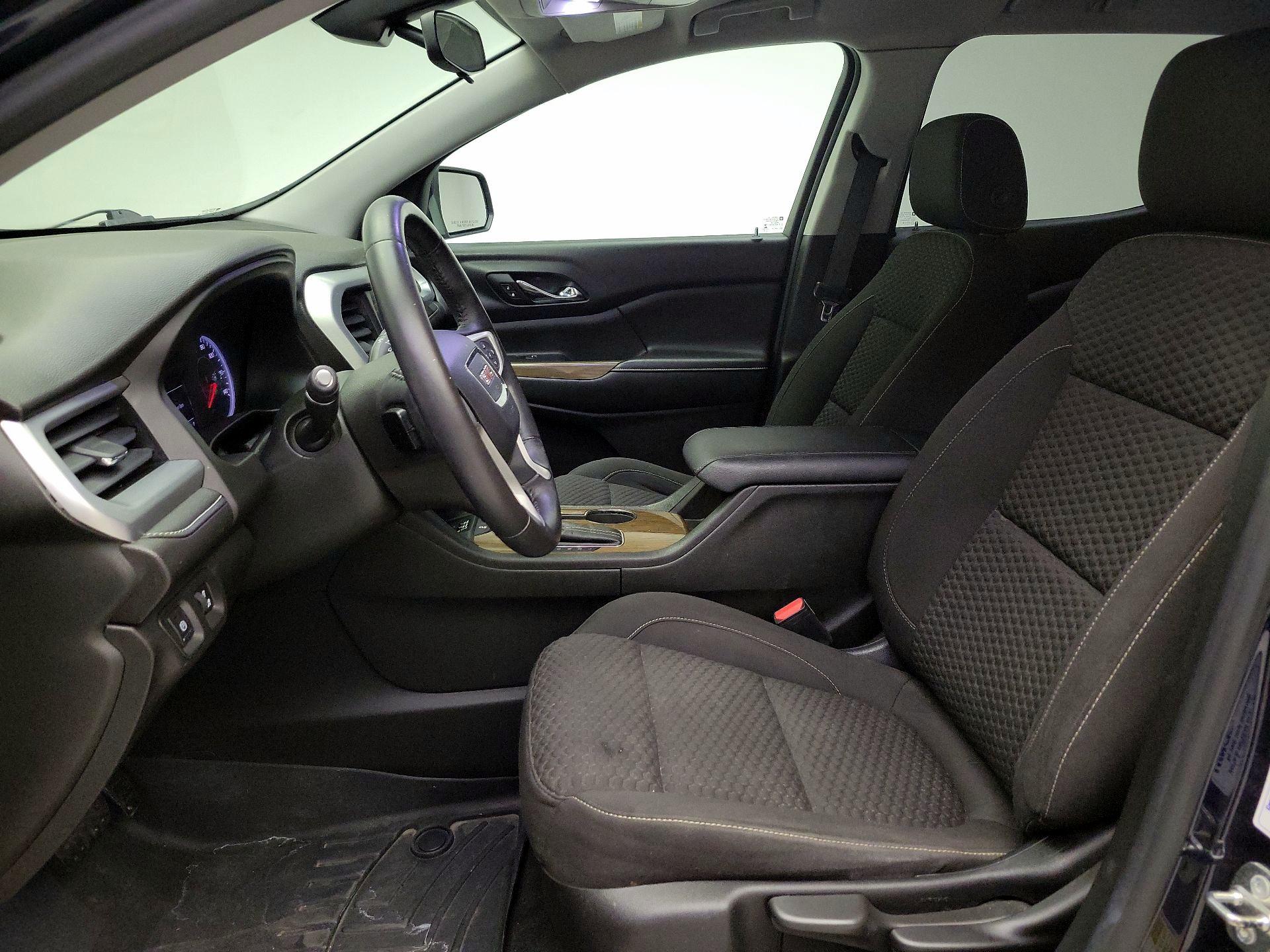 Thumbnail: 2017 GMC Acadia - 11