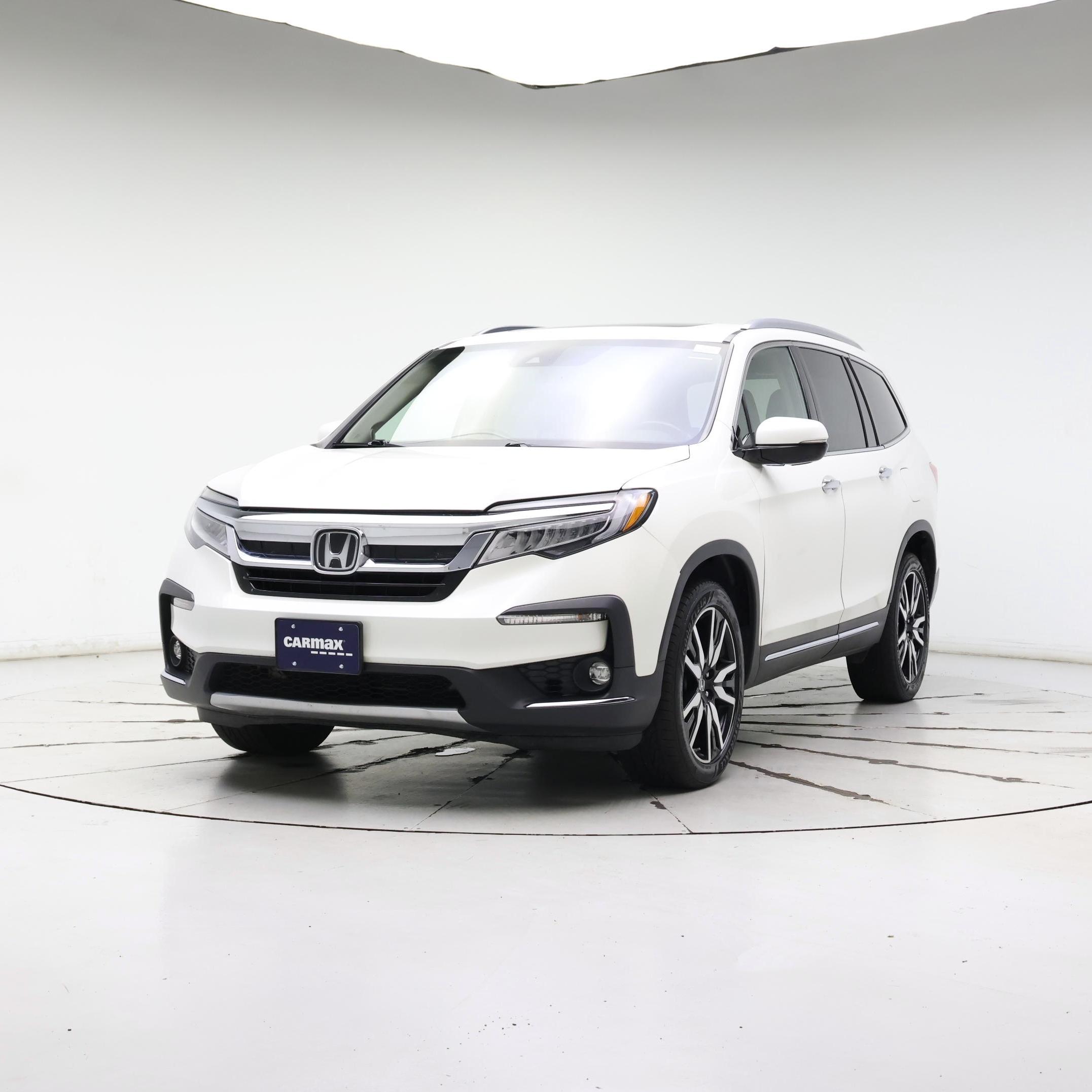 Thumbnail: 2019 Honda Pilot - 4