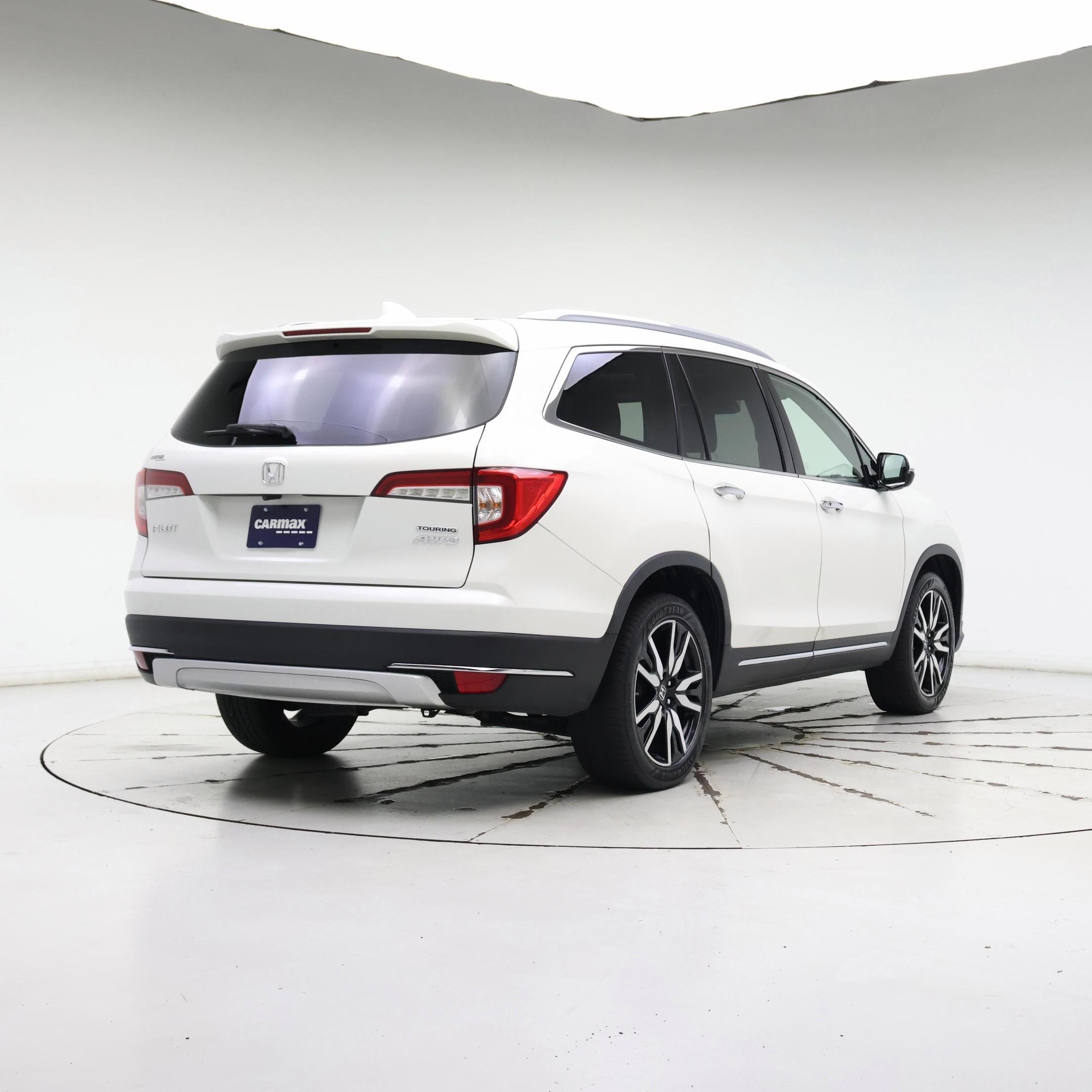 Thumbnail: 2019 Honda Pilot - 8