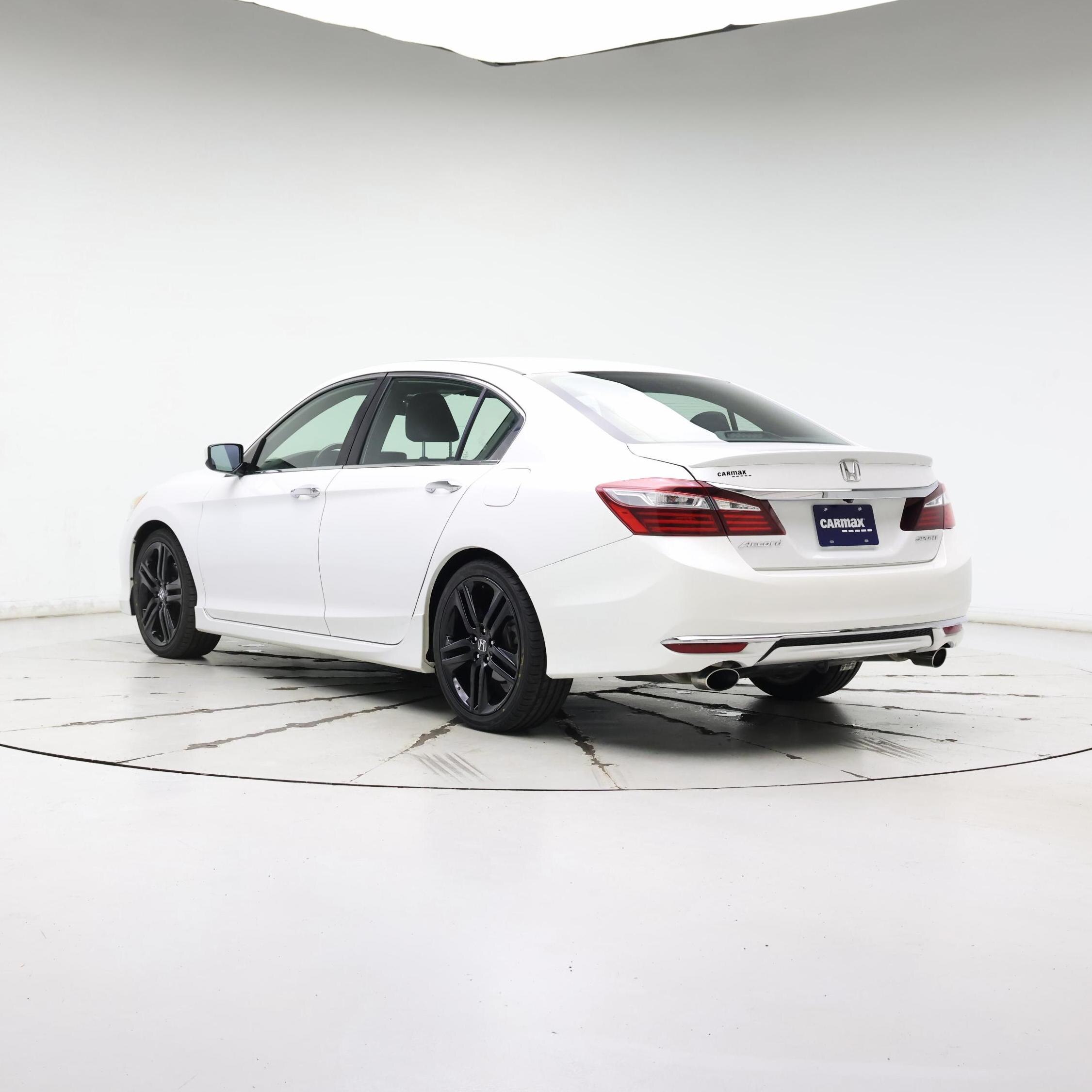 Thumbnail: 2017 Honda Accord - 2