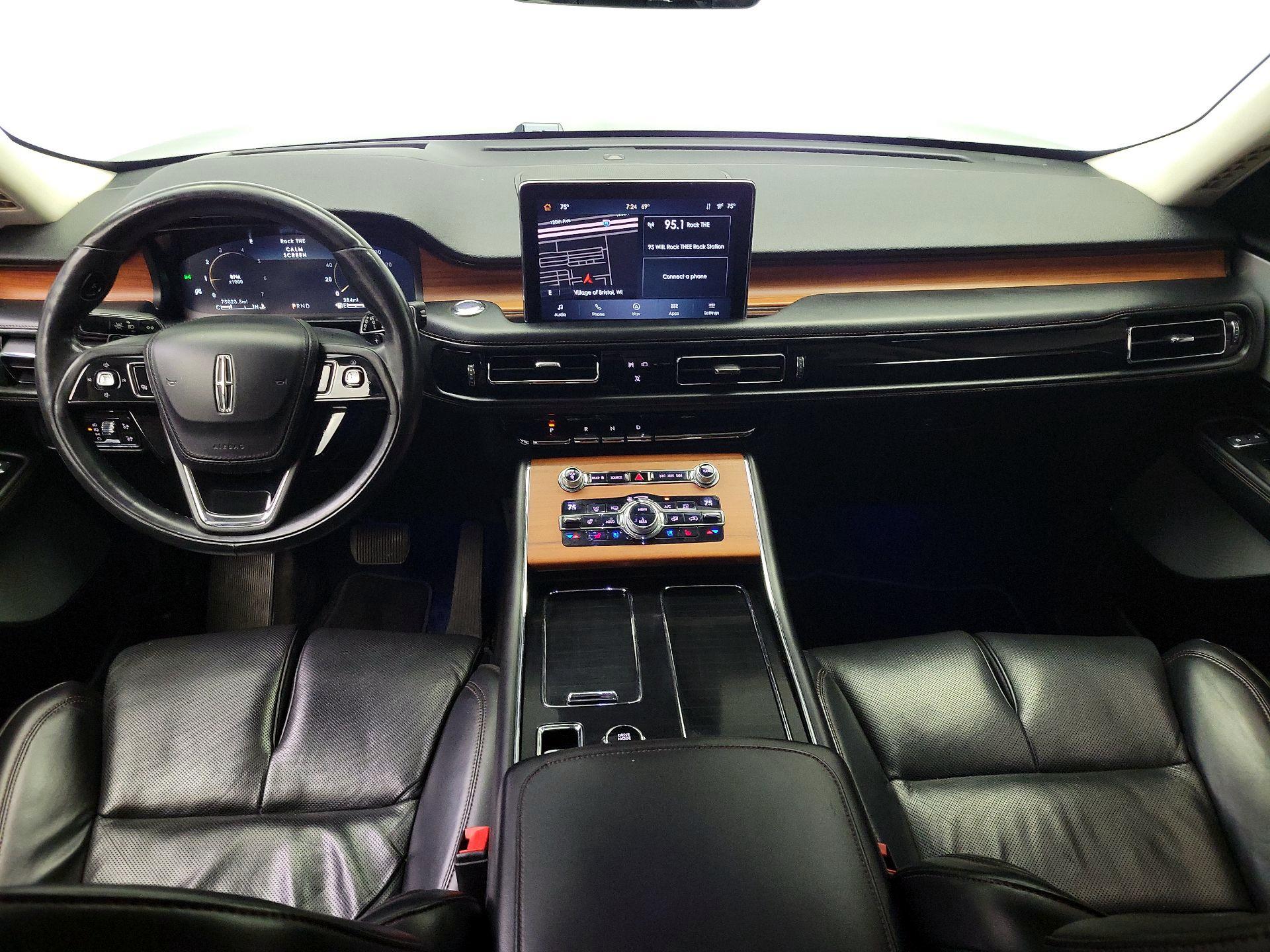 Thumbnail: 2020 Lincoln Aviator - 9