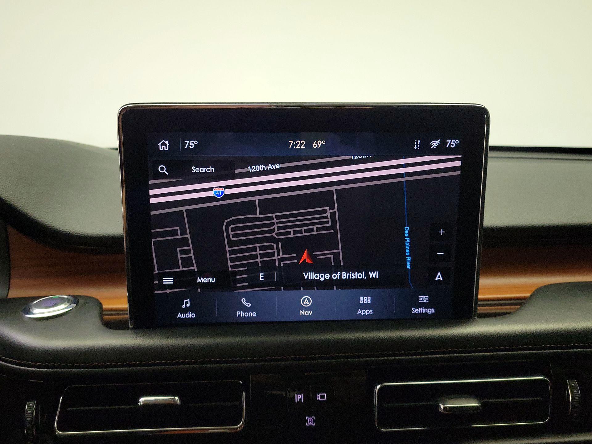 Thumbnail: 2020 Lincoln Aviator - 14