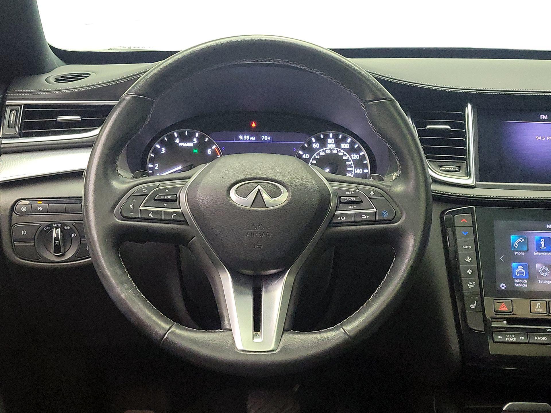 Thumbnail: 2021 INFINITI QX50 - 10