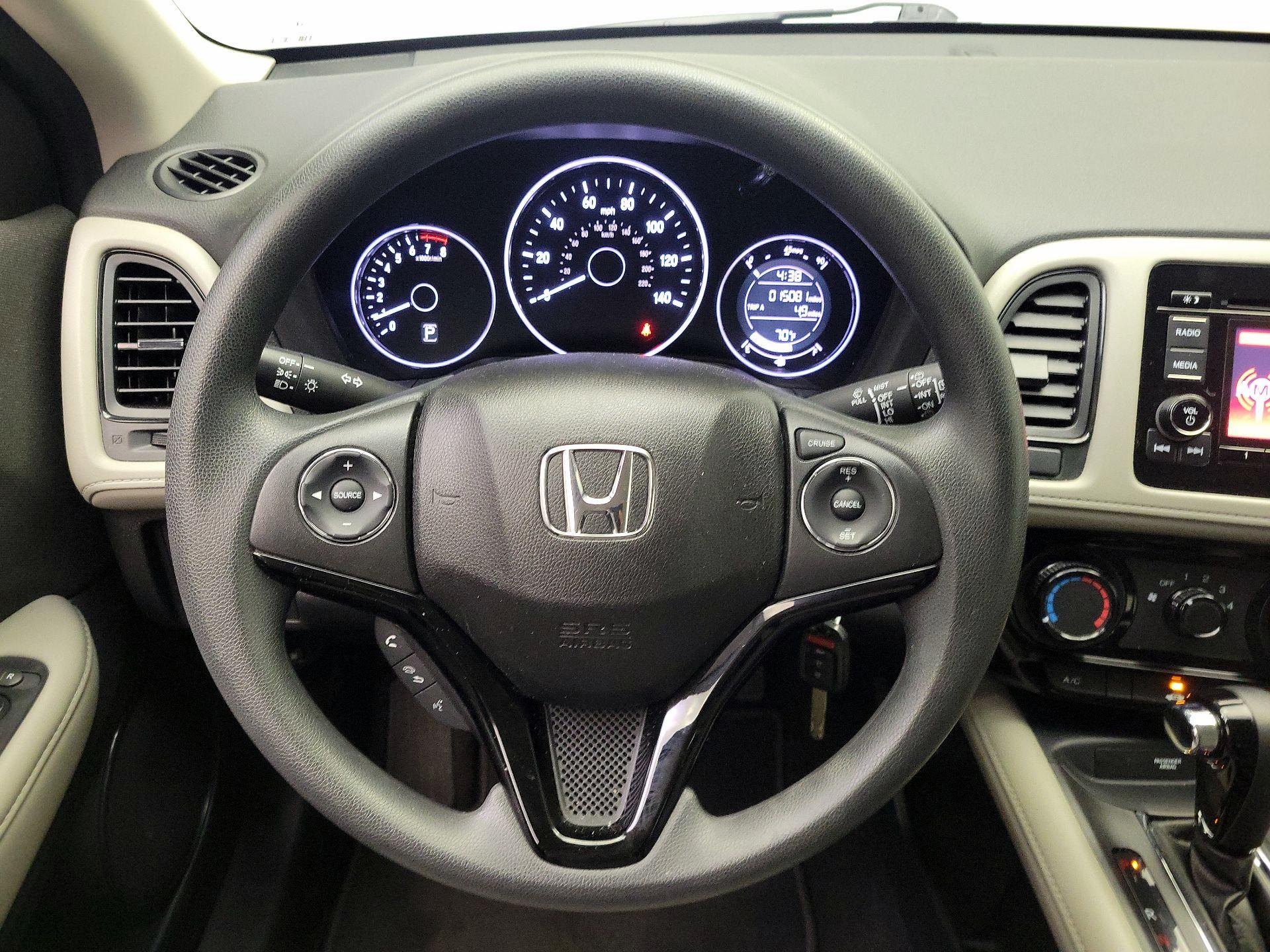 Thumbnail: 2019 Honda HR-V - 10