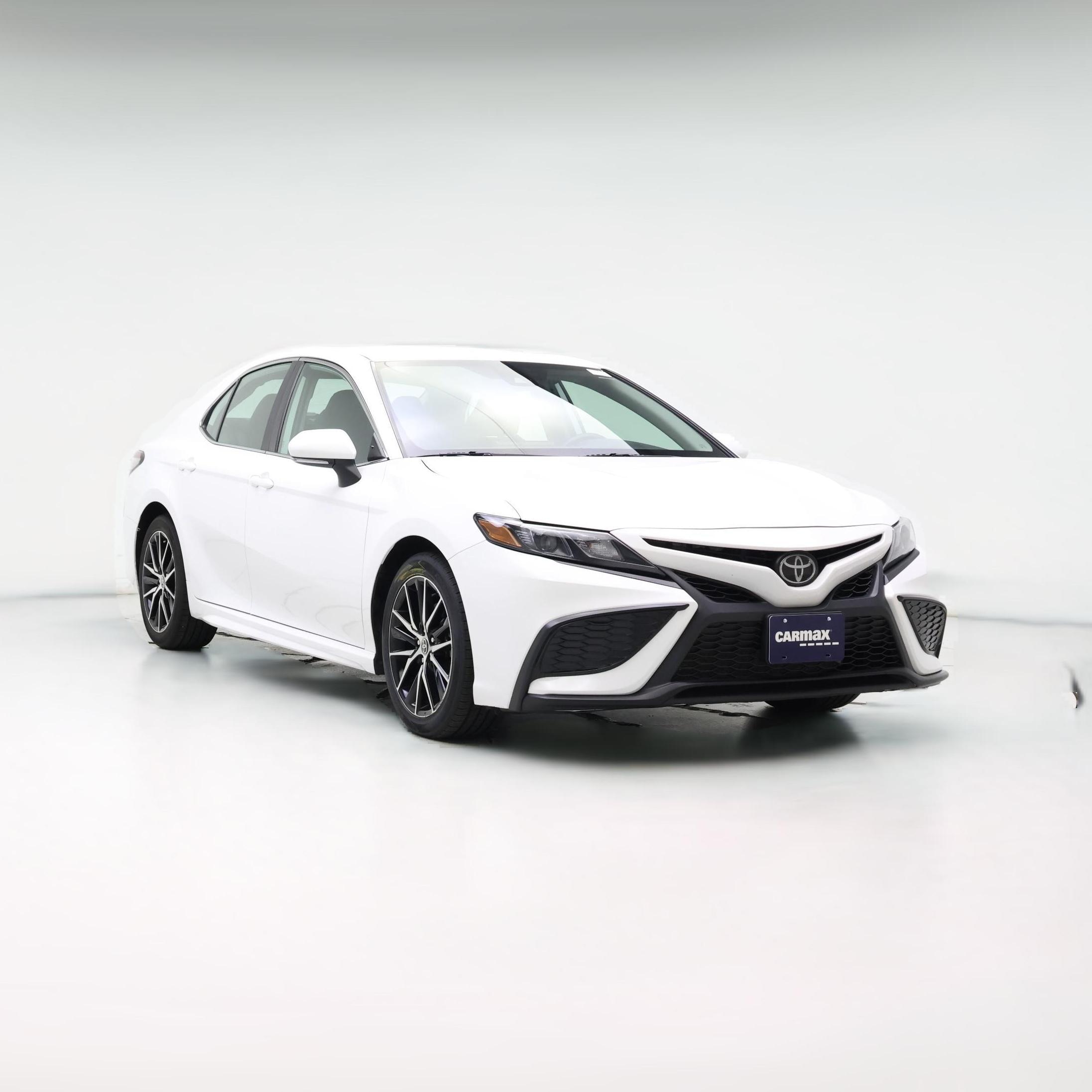 Thumbnail: 2022 Toyota Camry - 1