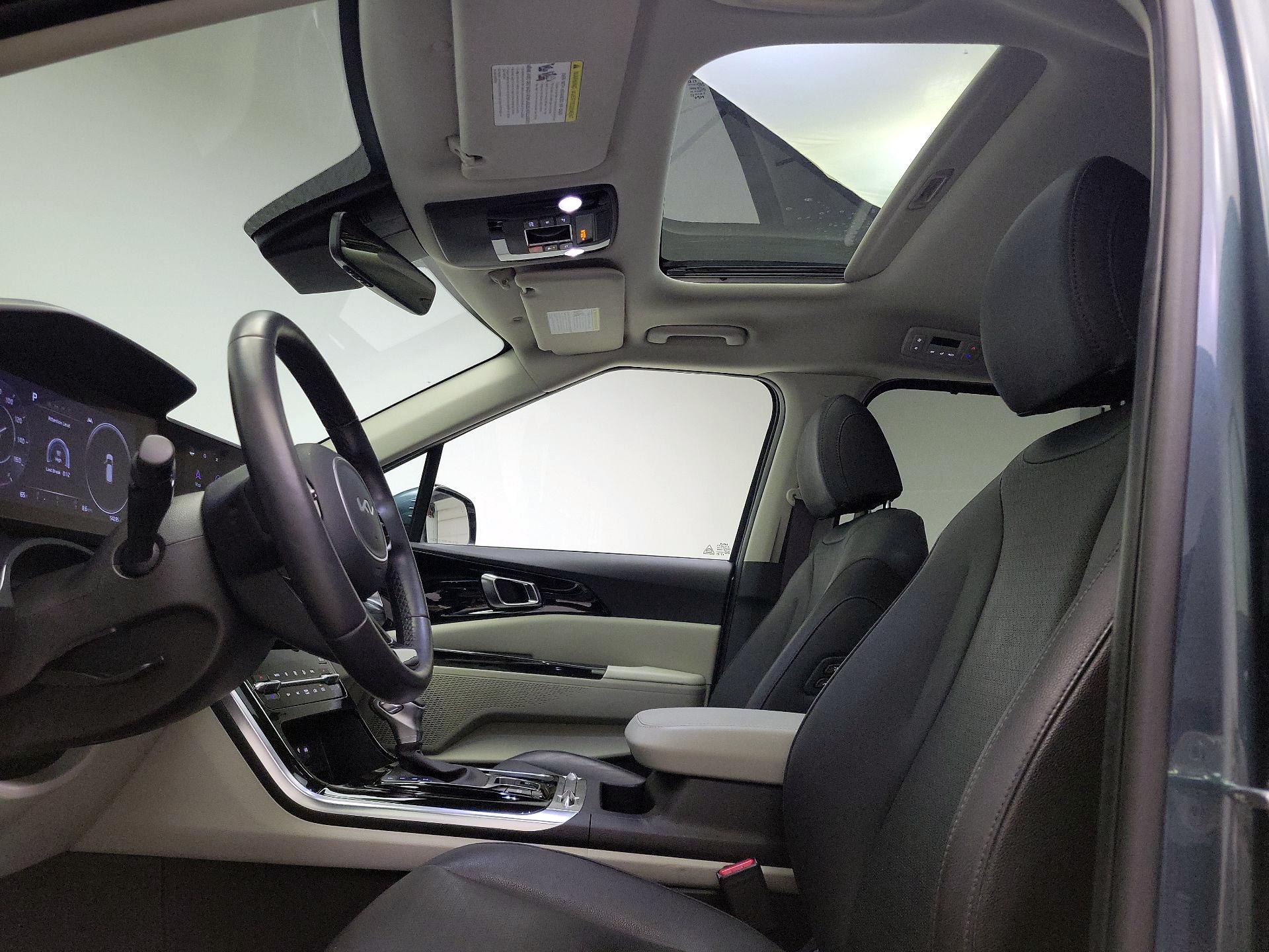 Thumbnail: 2024 Kia Carnival - 20