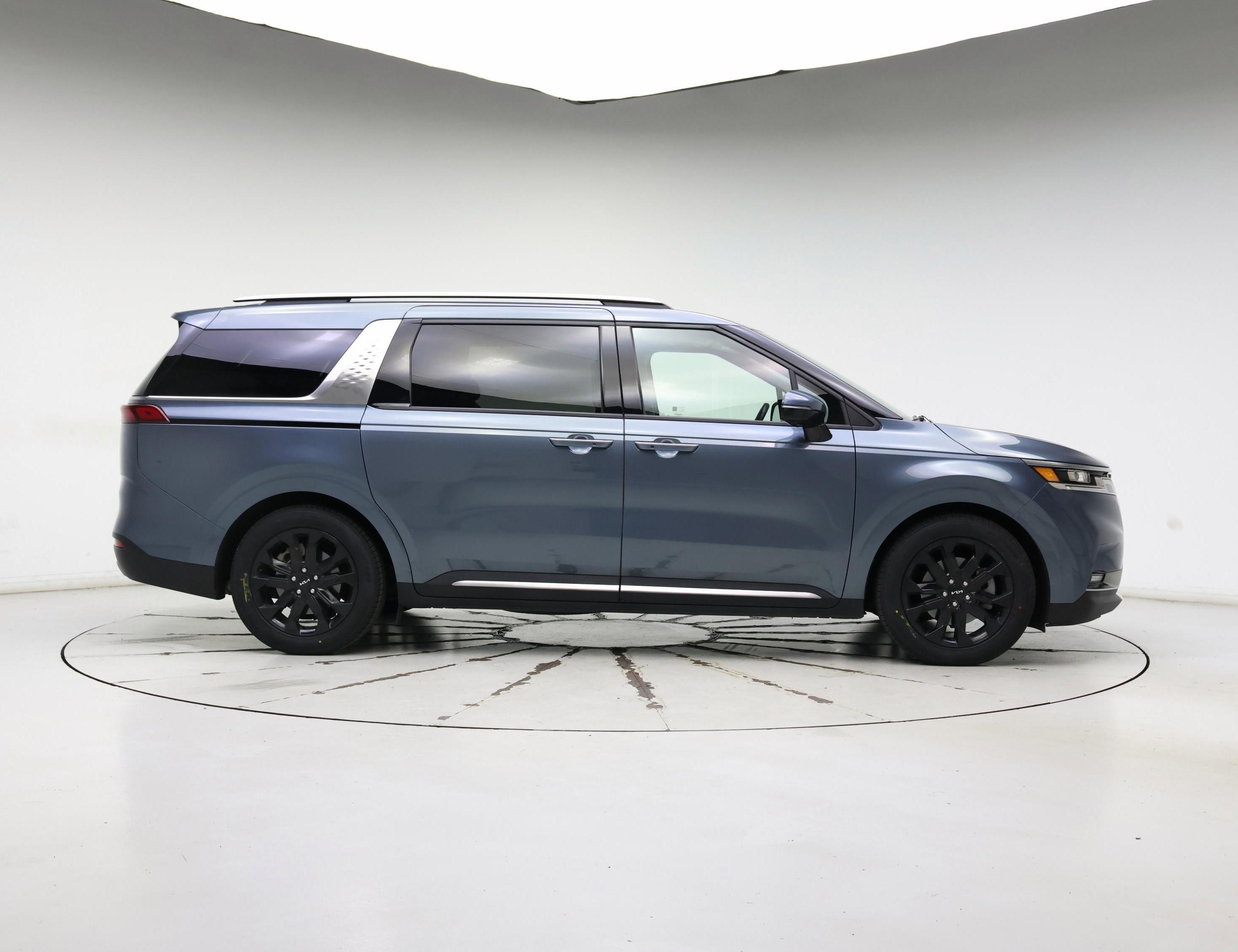 Thumbnail: 2024 Kia Carnival - 7