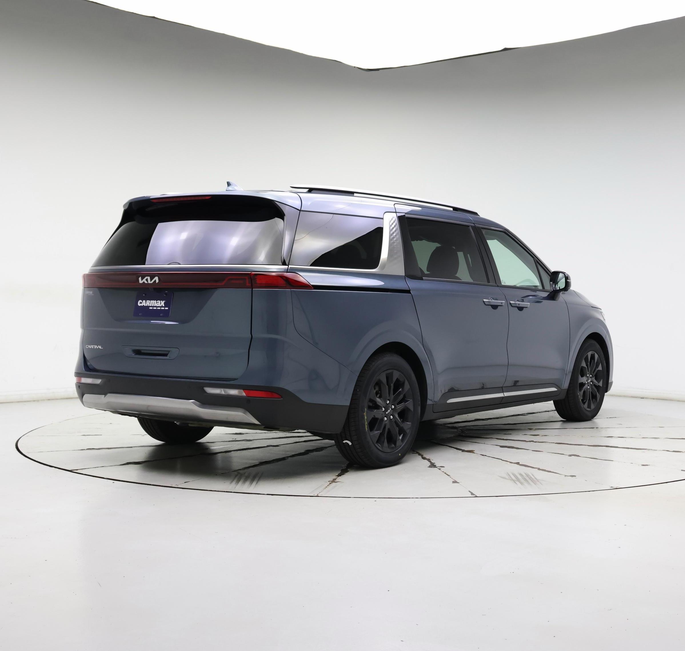 Thumbnail: 2024 Kia Carnival - 8