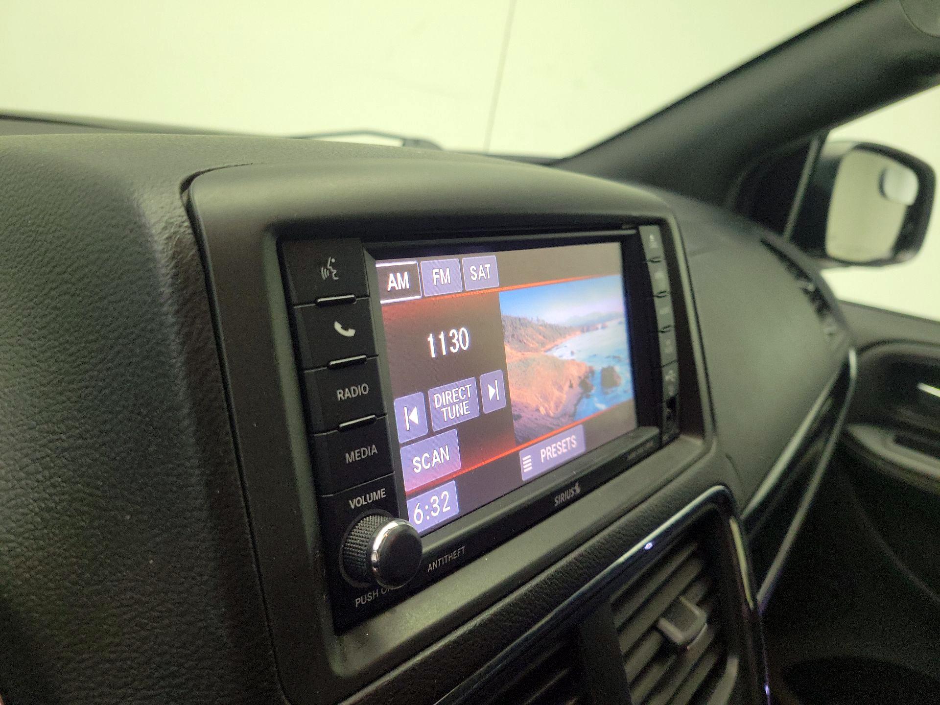 Thumbnail: 2018 Dodge Grand Caravan - 15