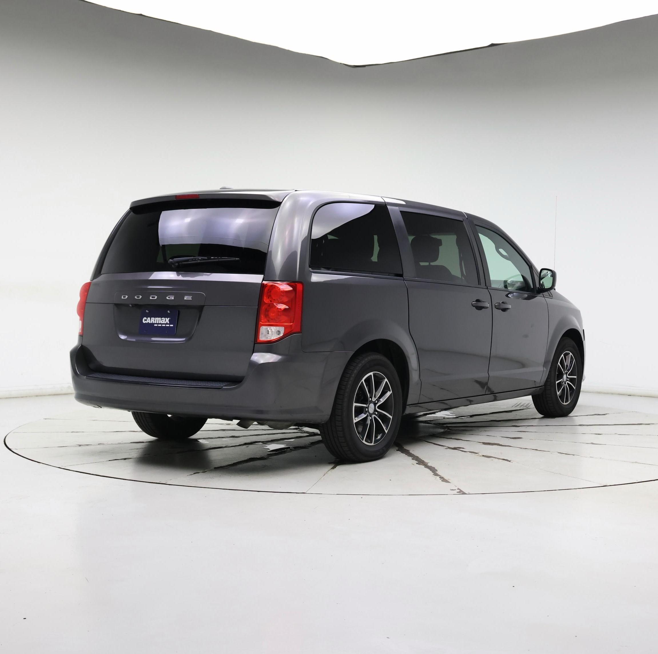 Thumbnail: 2018 Dodge Grand Caravan - 8