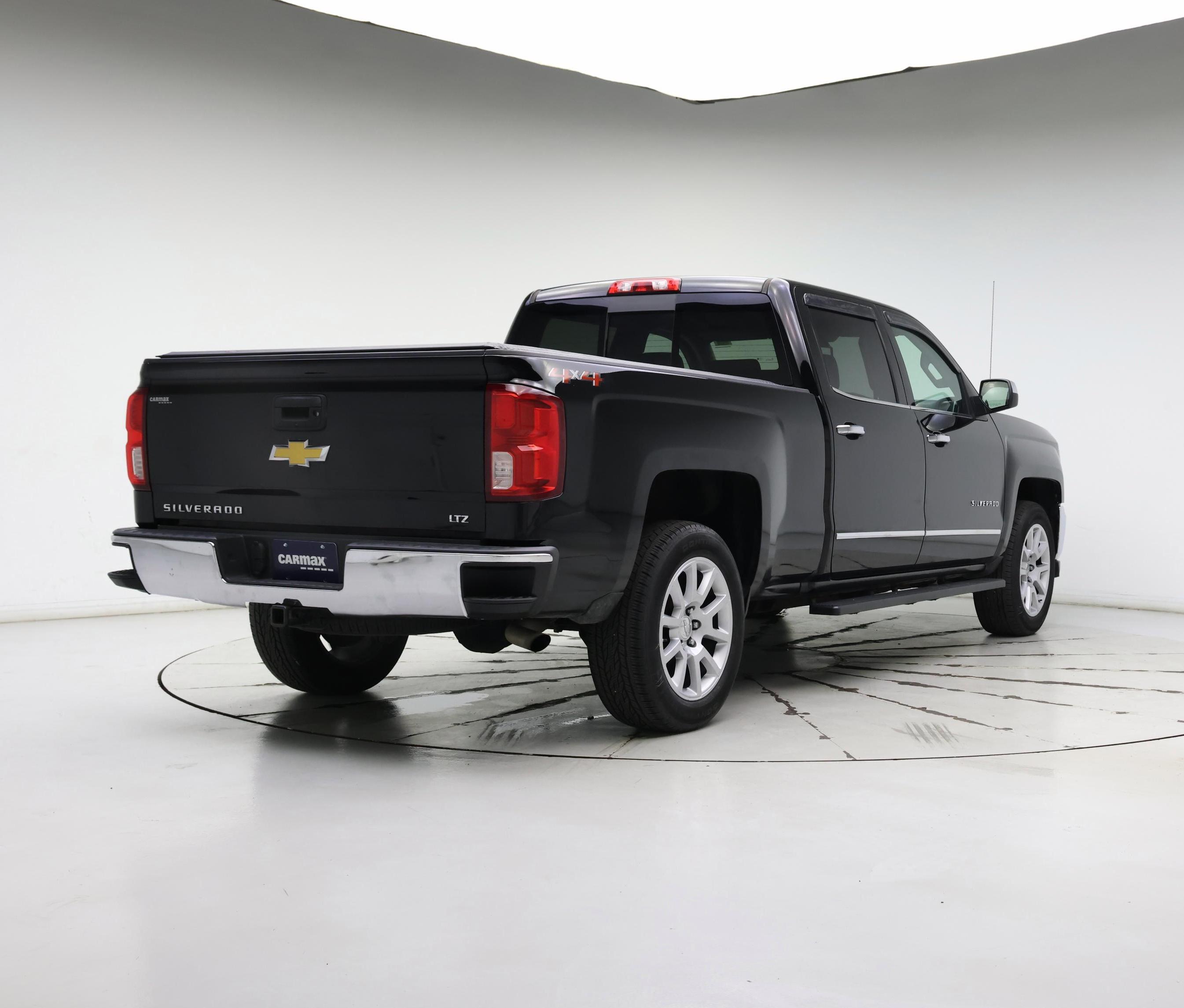 Thumbnail: 2018 Chevrolet Silverado 1500 - 8