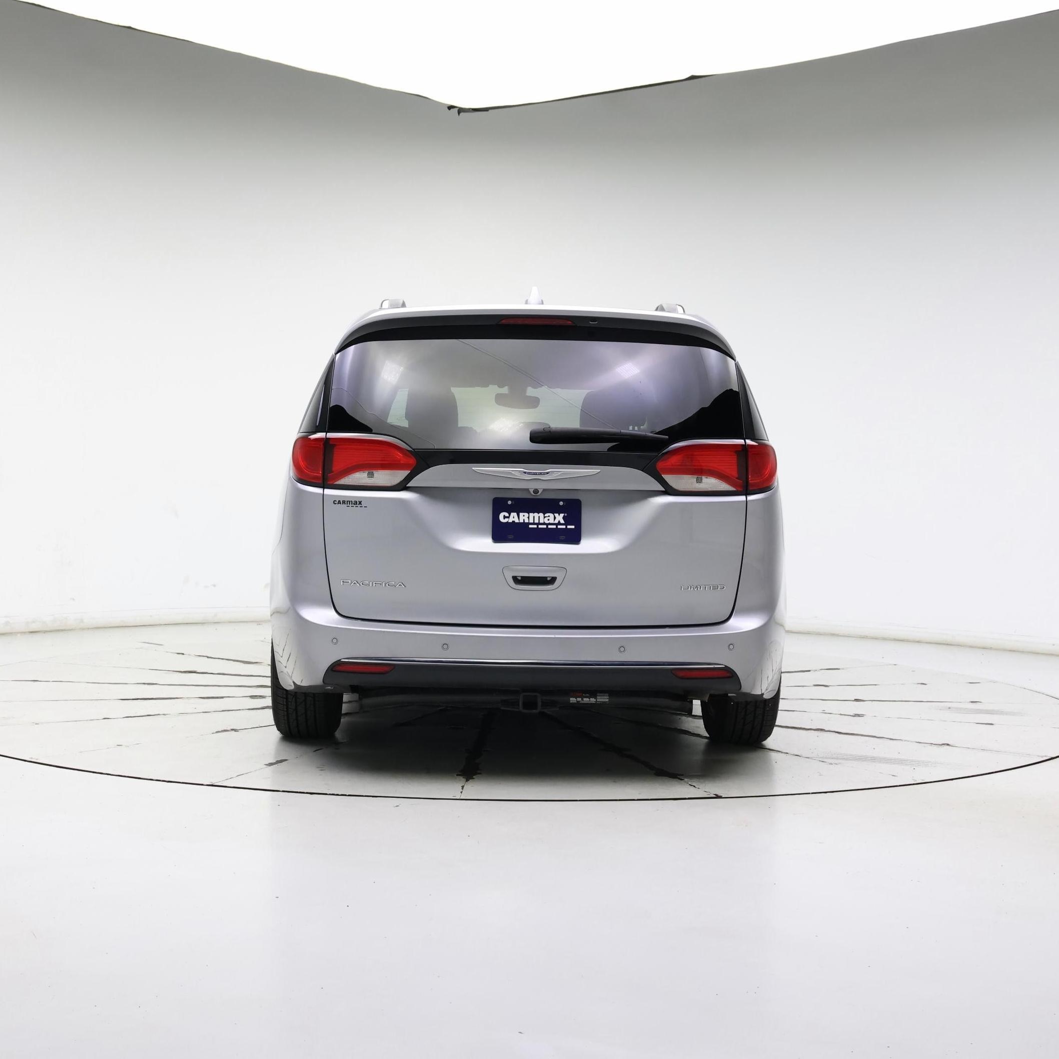 Thumbnail: 2019 Chrysler Pacifica - 6