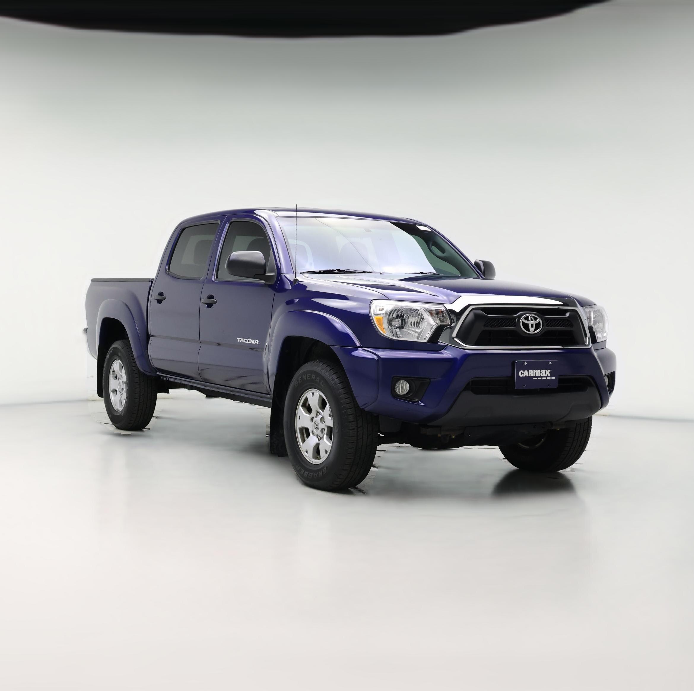 Thumbnail: 2015 Toyota Tacoma - 1