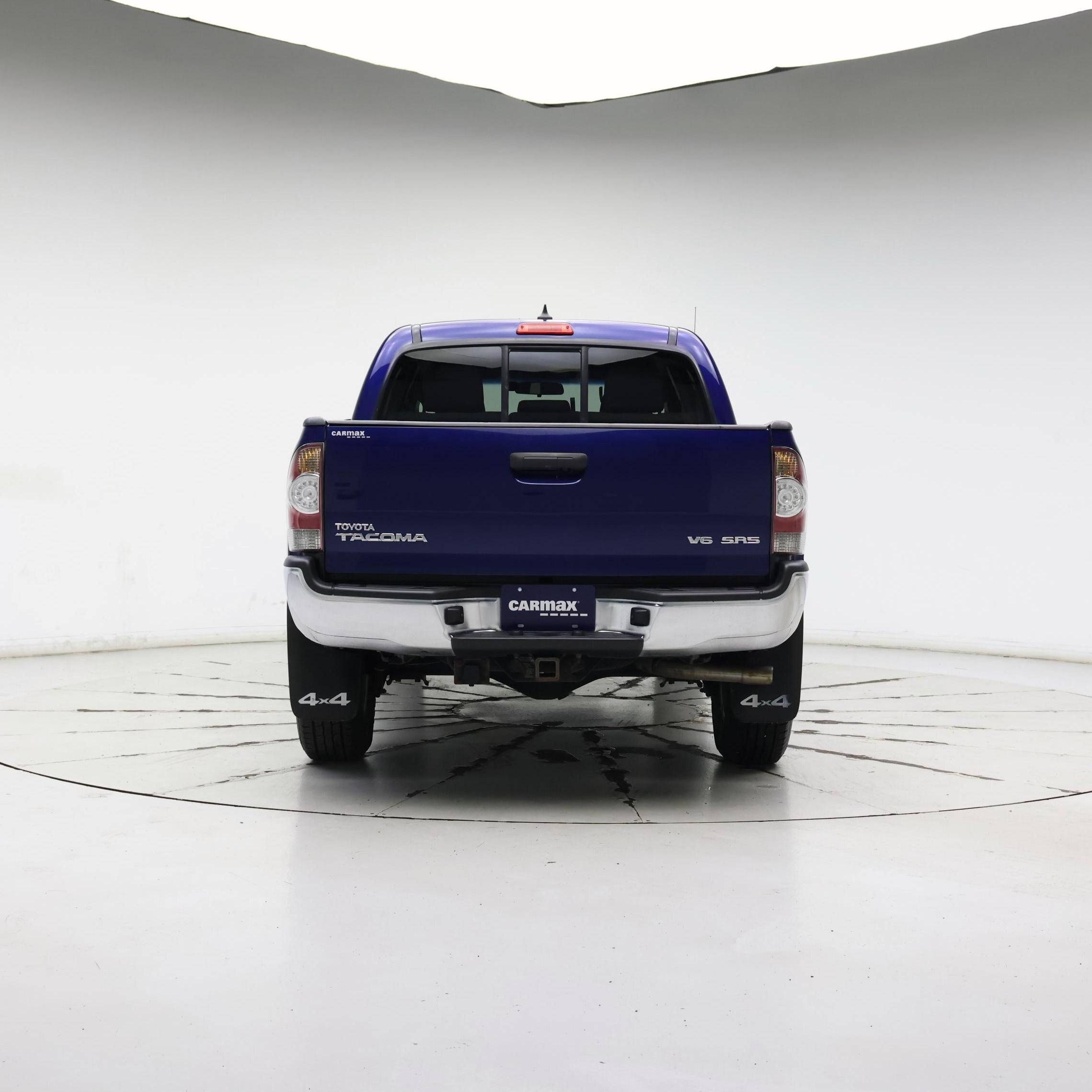 Thumbnail: 2015 Toyota Tacoma - 6