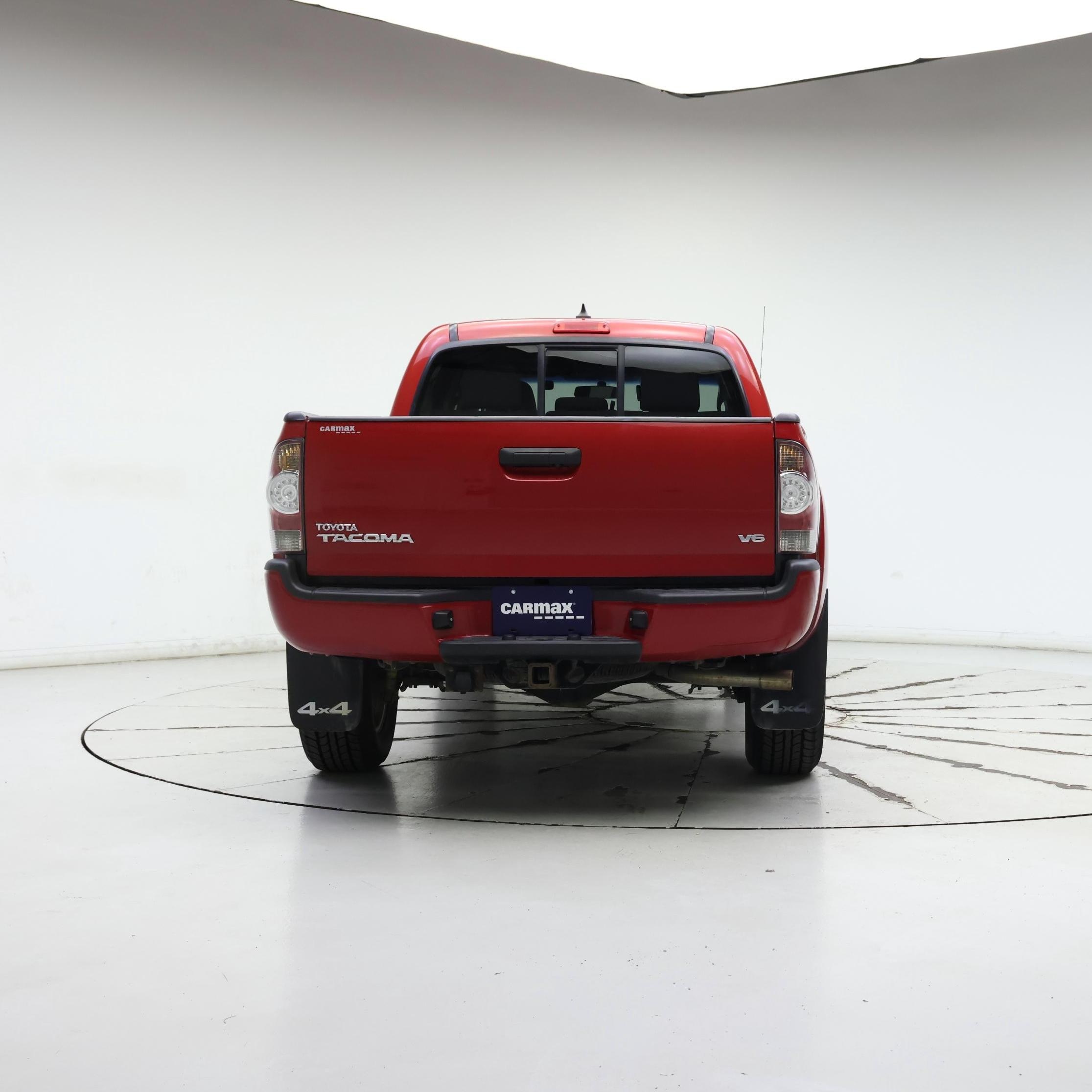 Thumbnail: 2015 Toyota Tacoma - 6
