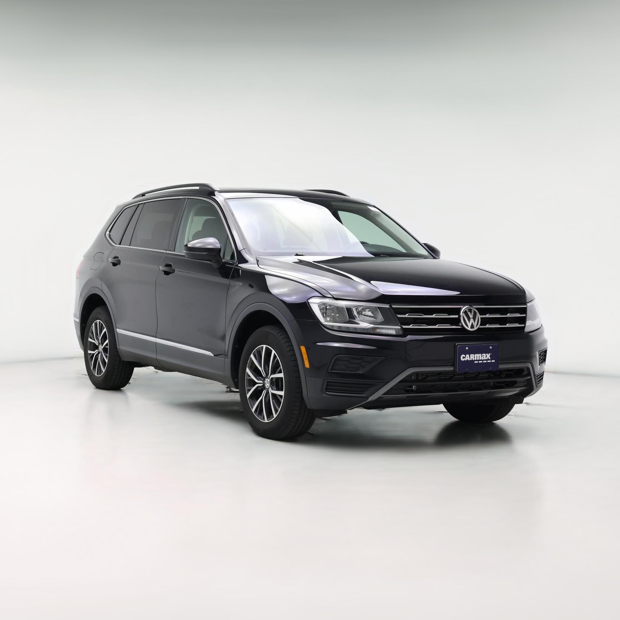 Thumbnail: 2020 Volkswagen Tiguan - 1