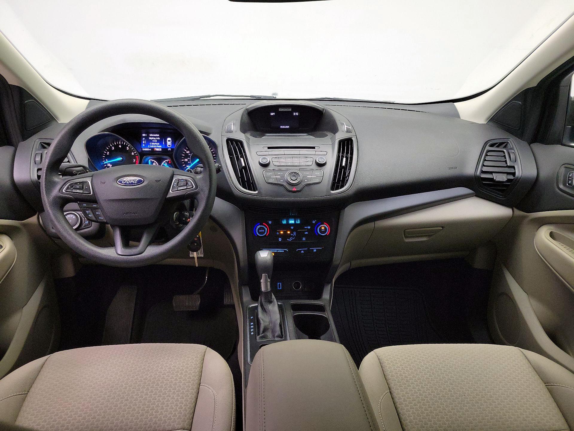 Thumbnail: 2017 Ford Escape - 9