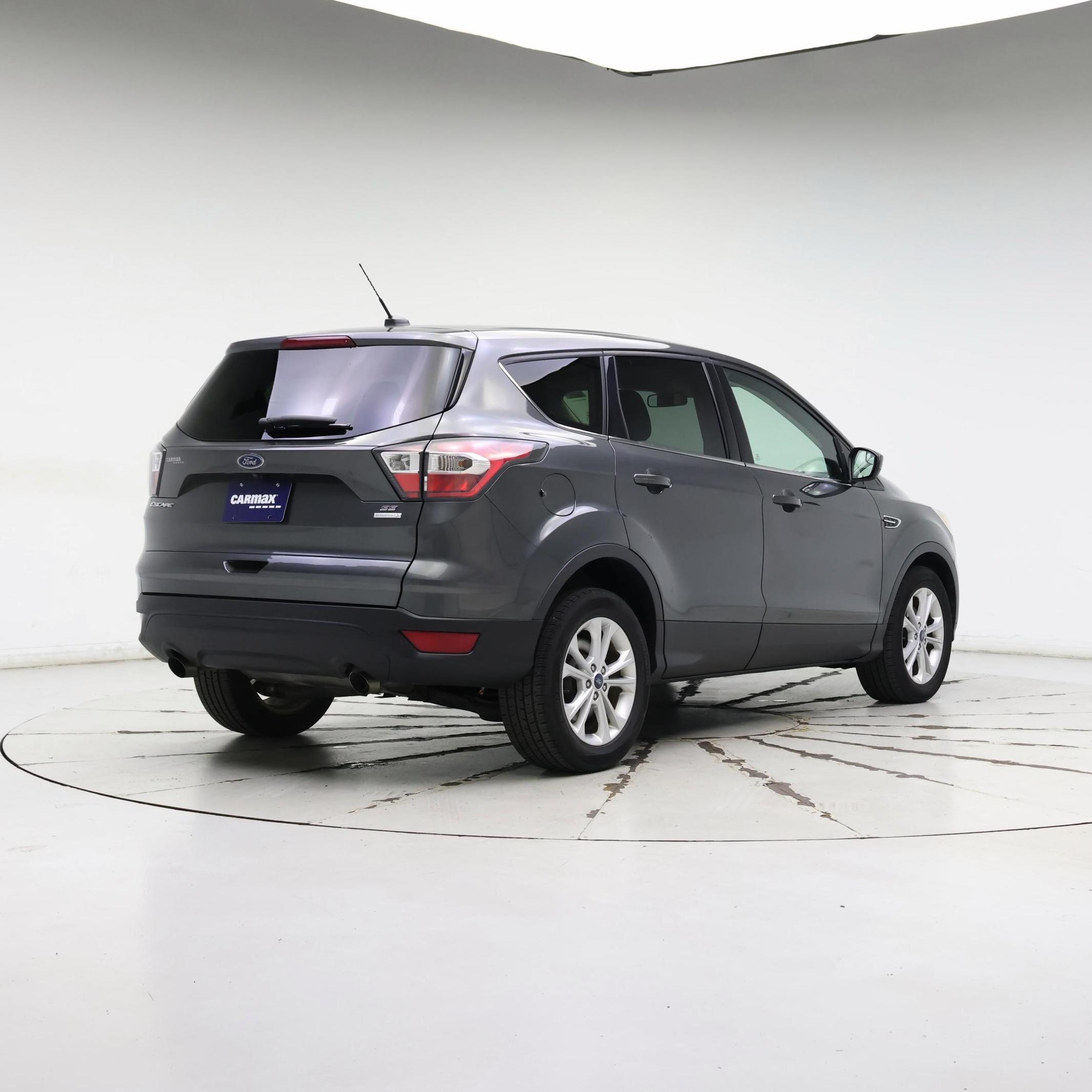 Thumbnail: 2017 Ford Escape - 8