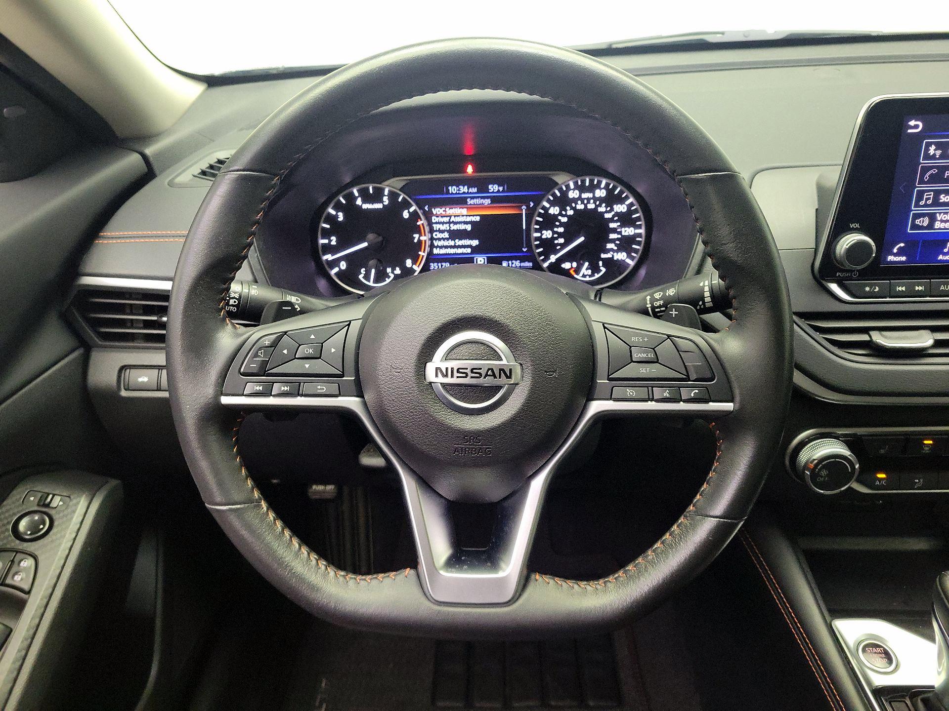 Thumbnail: 2022 Nissan Altima - 10