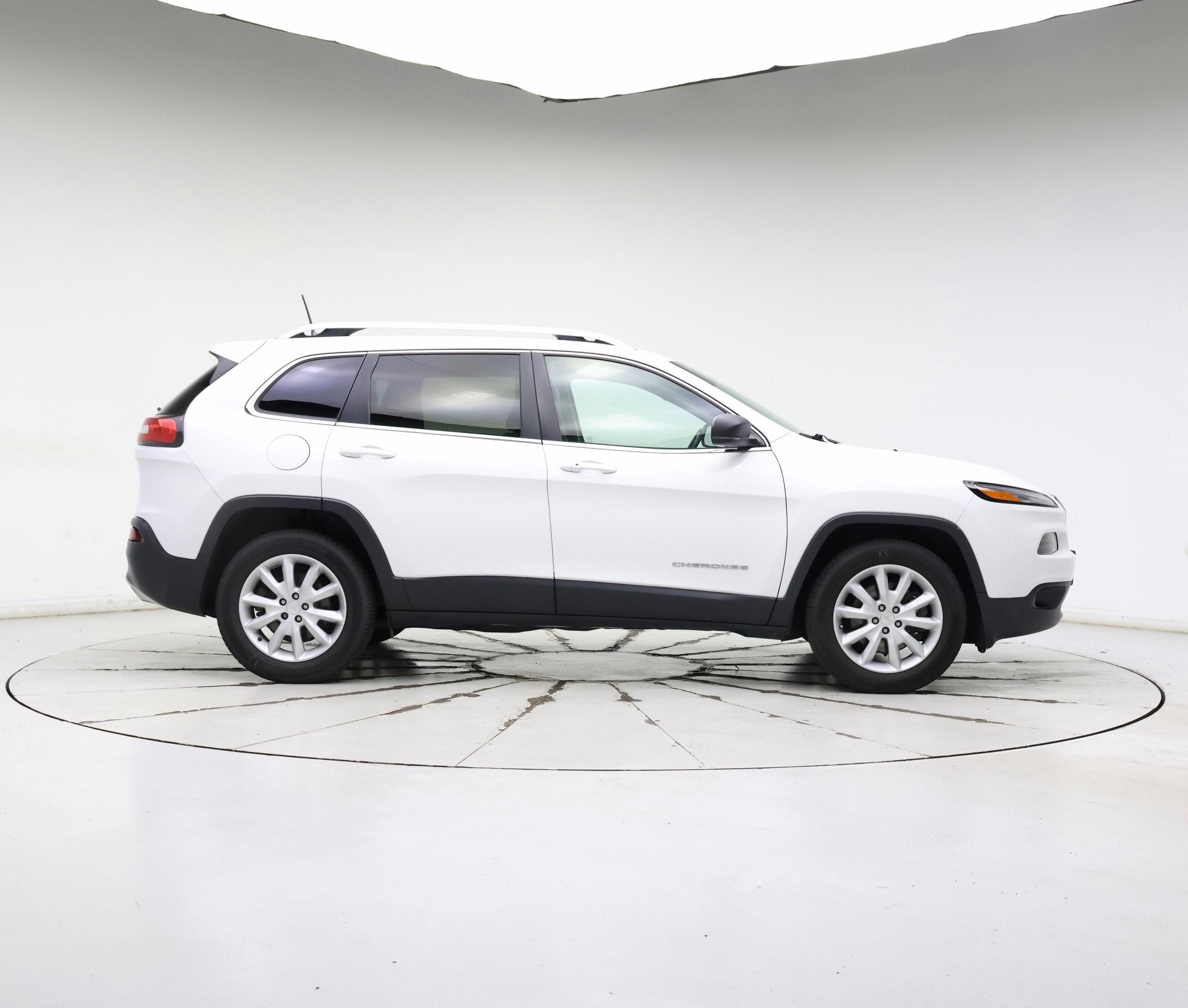 Thumbnail: 2017 Jeep Cherokee - 7