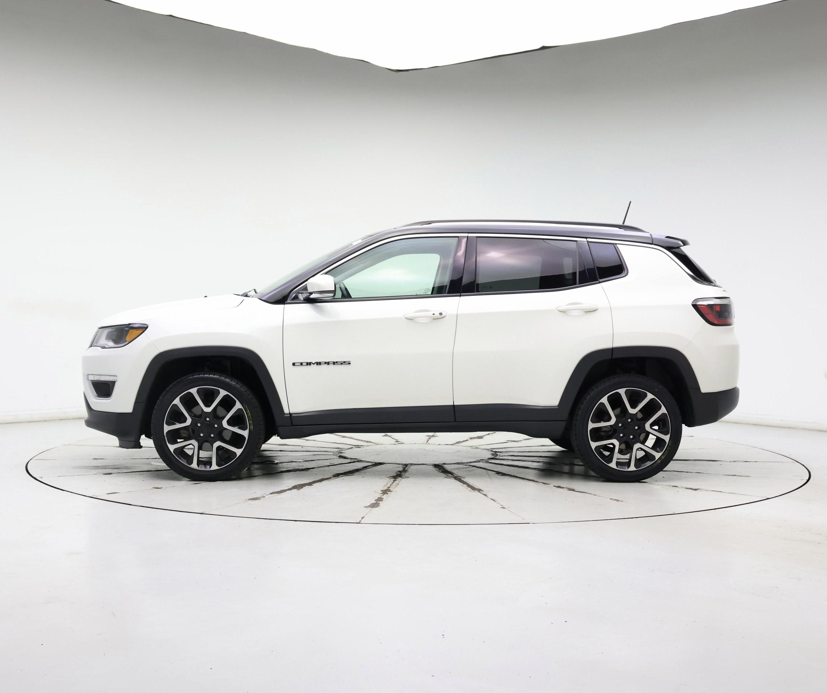 Thumbnail: 2017 Jeep Compass - 3