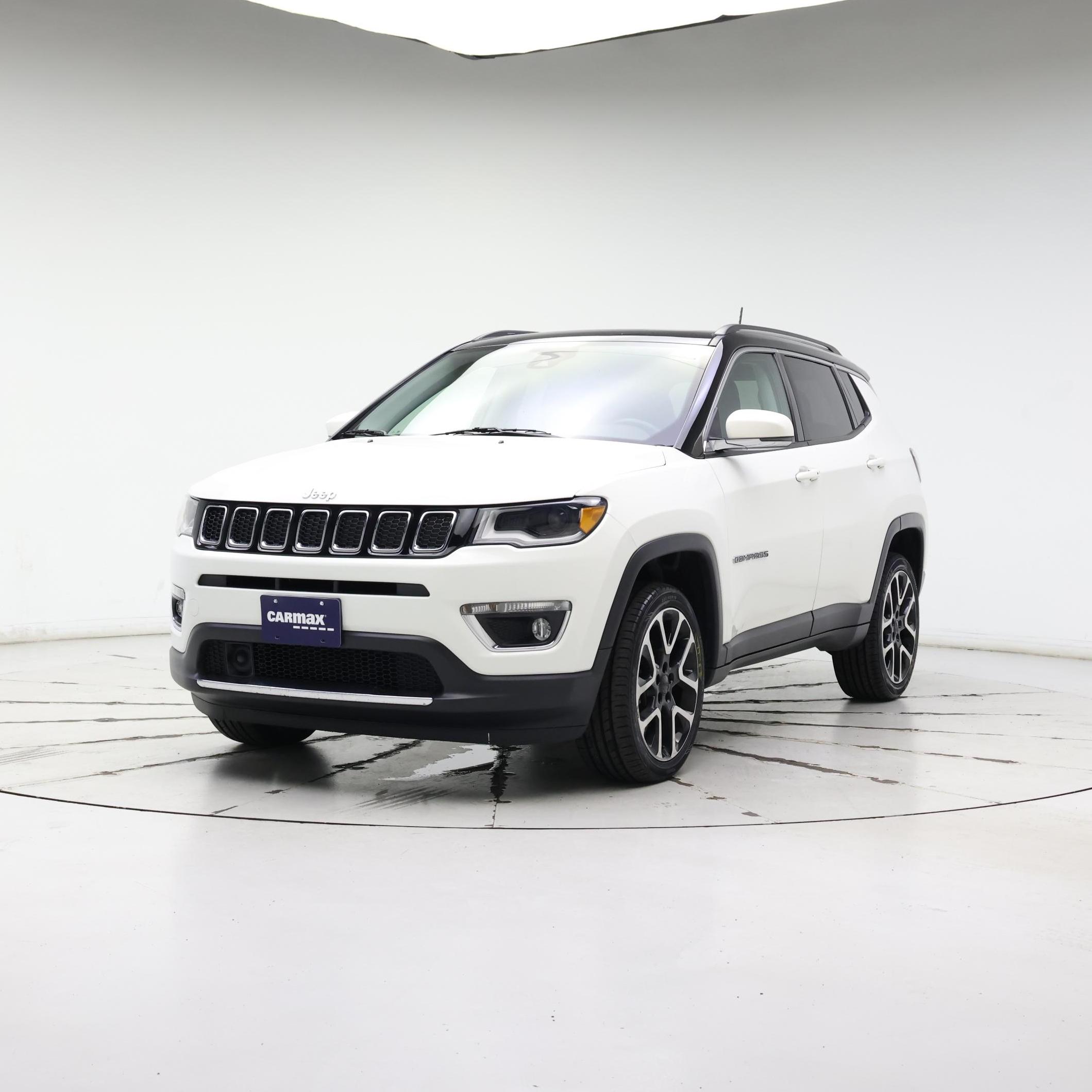 Thumbnail: 2017 Jeep Compass - 4