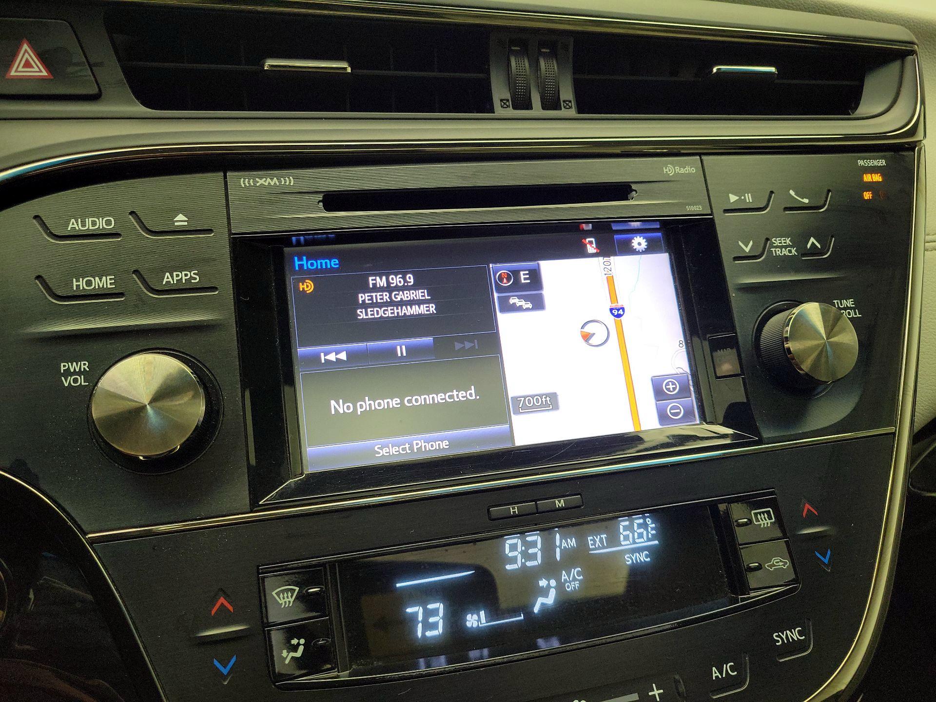 Thumbnail: 2015 Toyota Avalon - 14