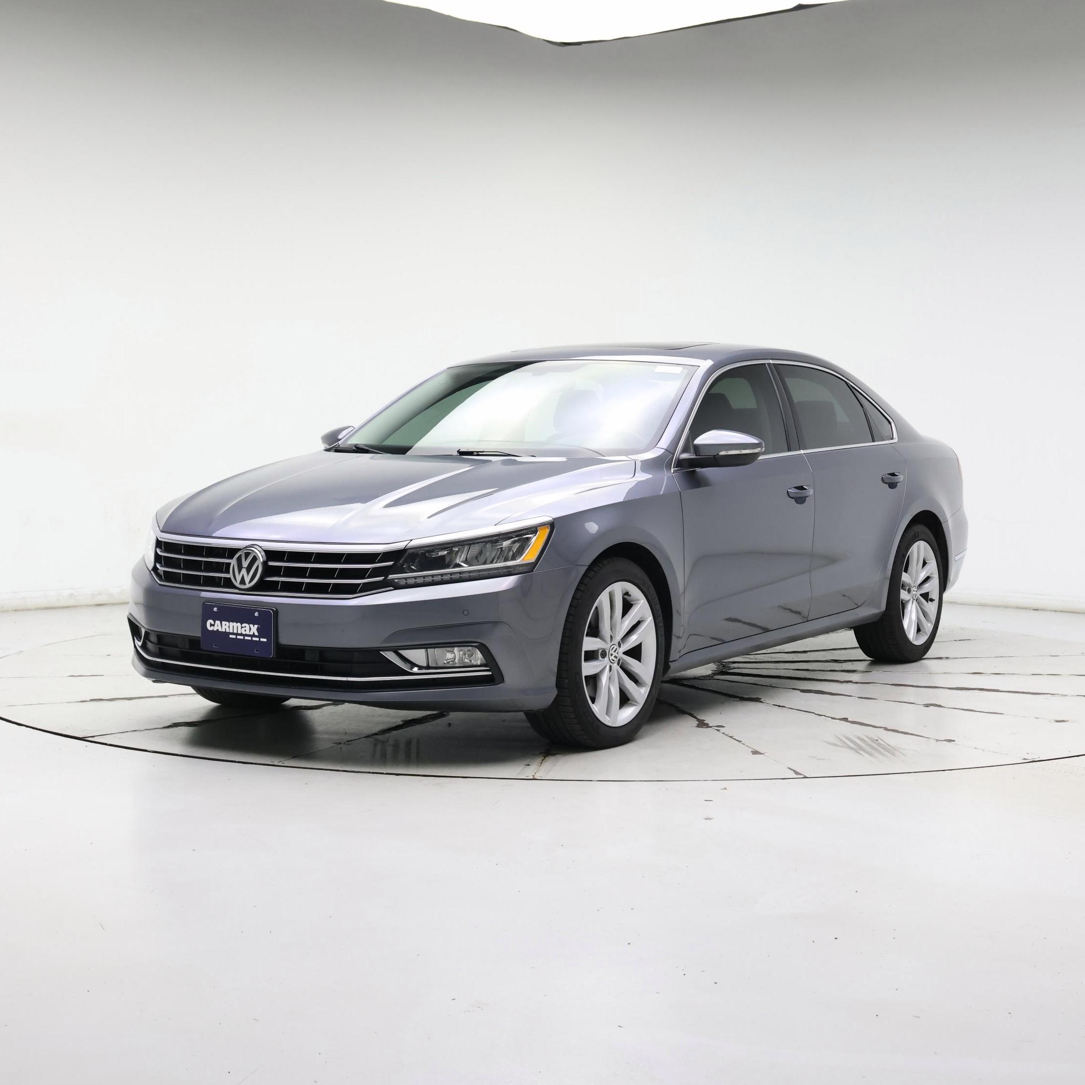 Thumbnail: 2018 Volkswagen Passat - 4