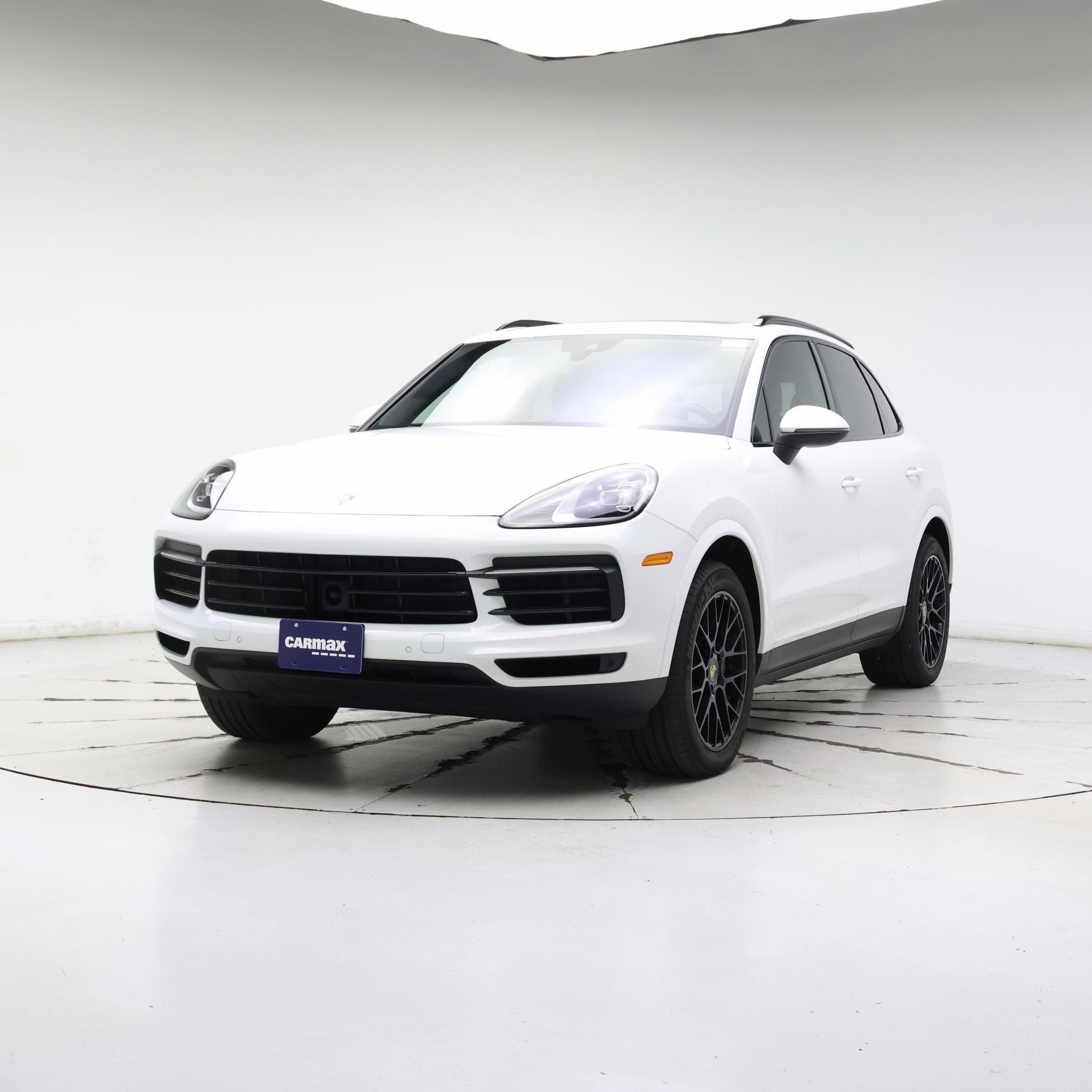 Thumbnail: 2019 Porsche Cayenne - 4