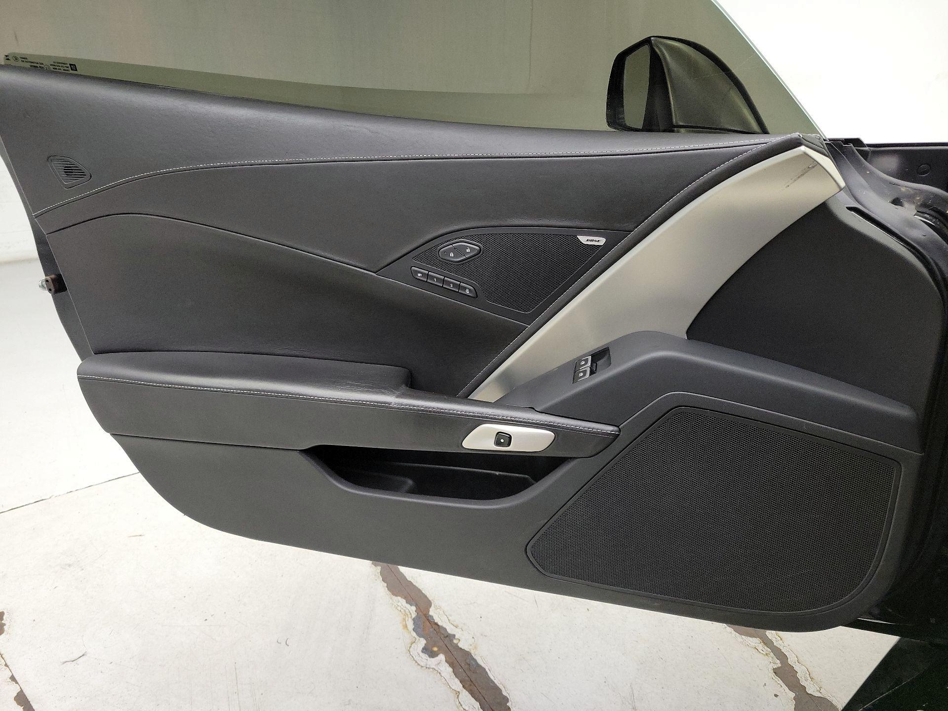 Thumbnail: 2016 Chevrolet Corvette - 12