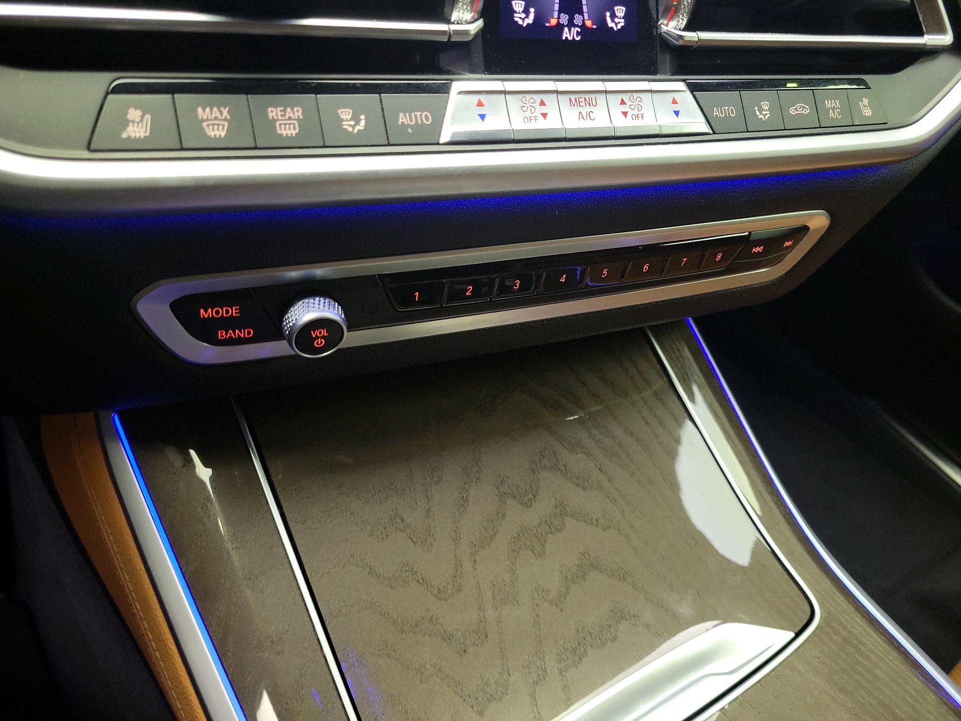 Thumbnail: 2022 BMW X5 - 17