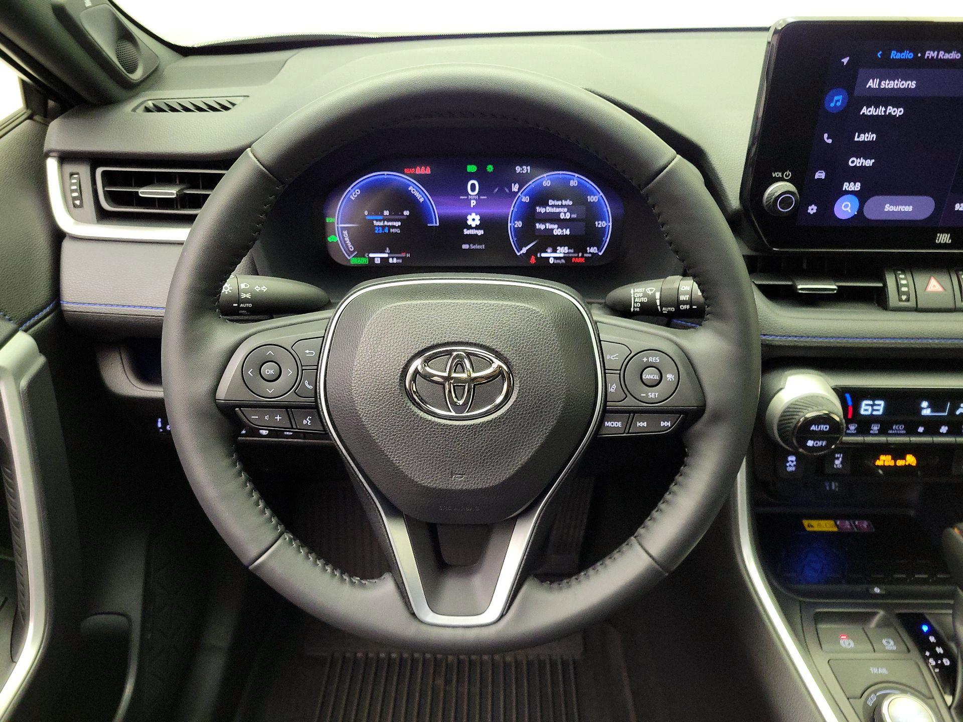 Thumbnail: 2024 Toyota RAV4 - 10