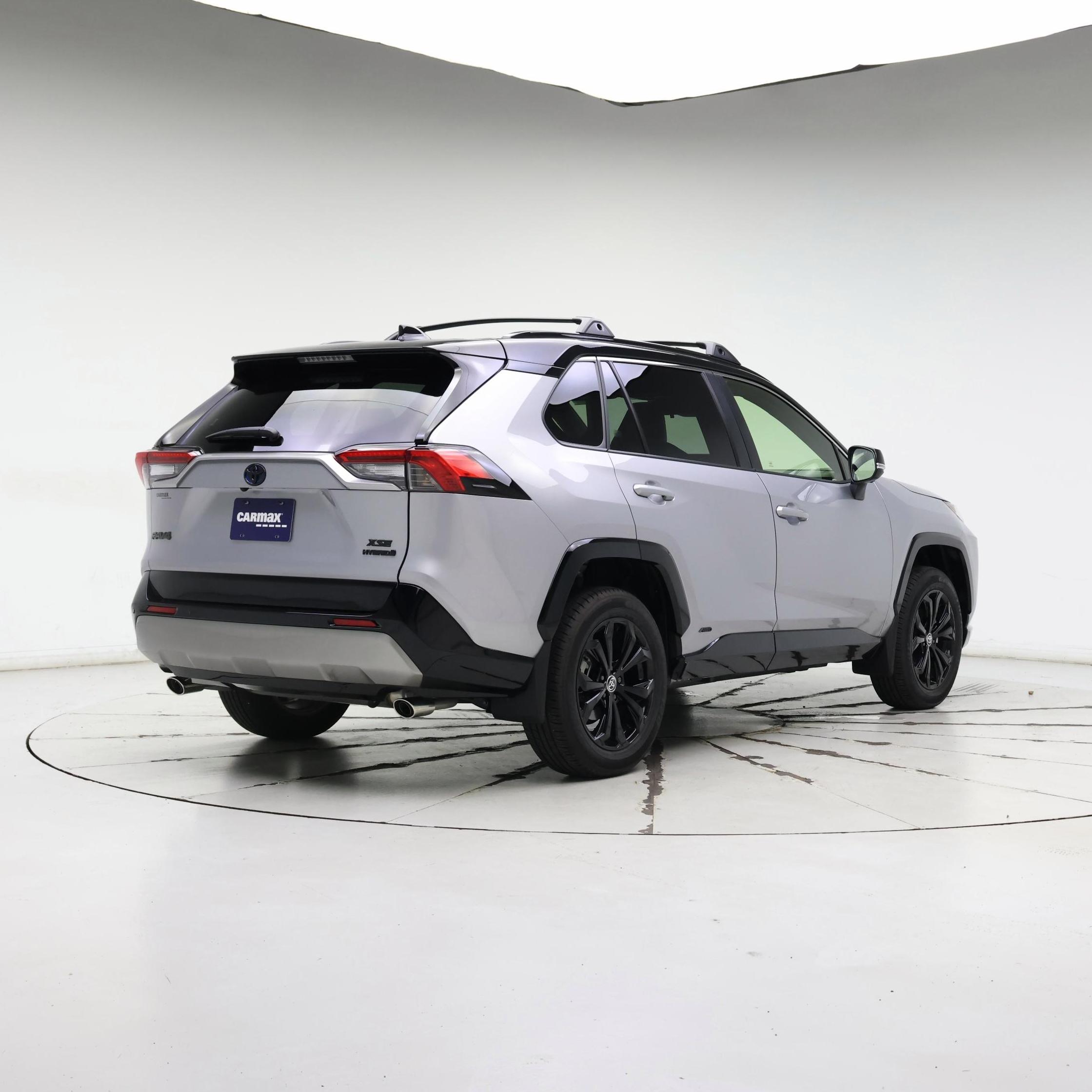 Thumbnail: 2024 Toyota RAV4 - 8