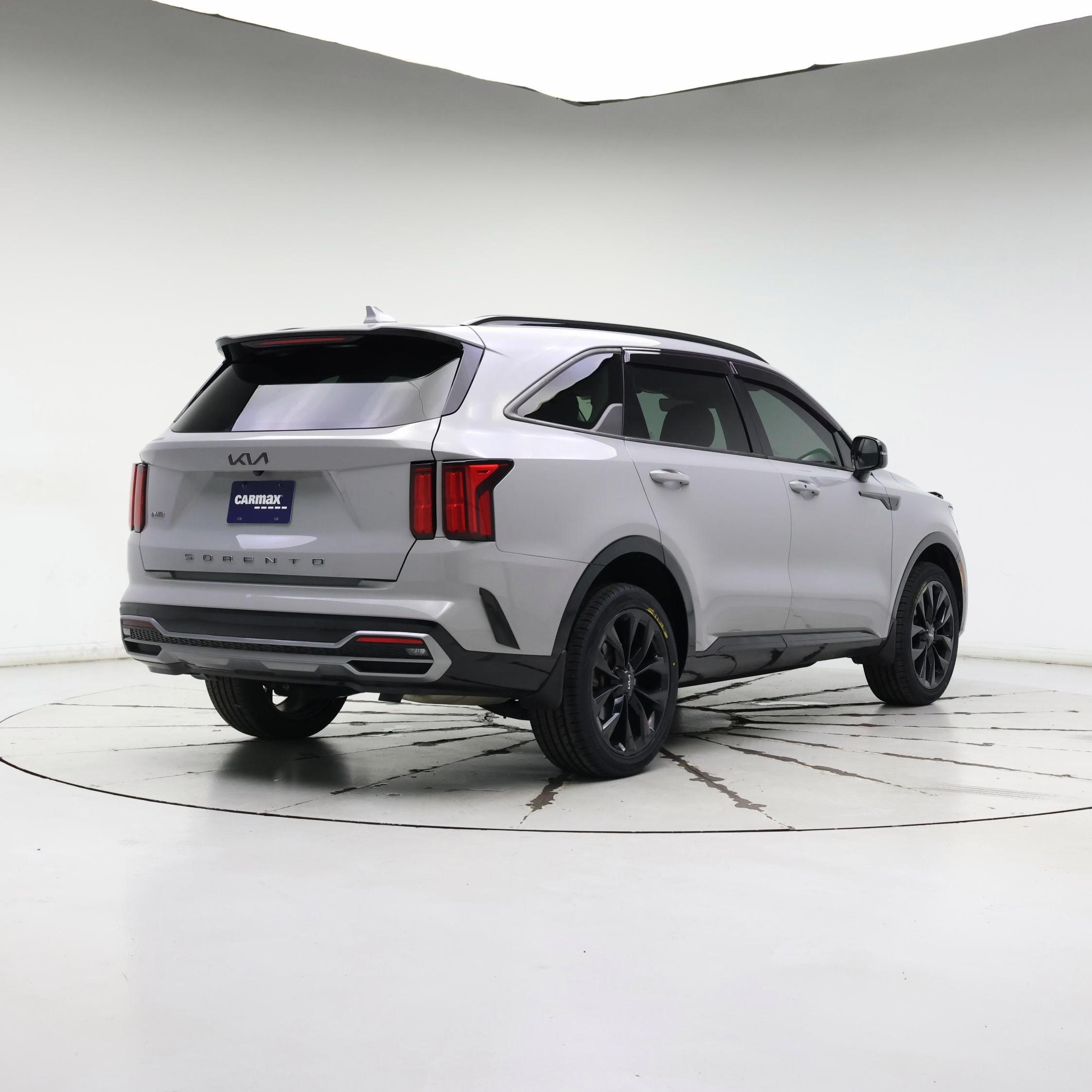 Thumbnail: 2022 Kia Sorento - 8