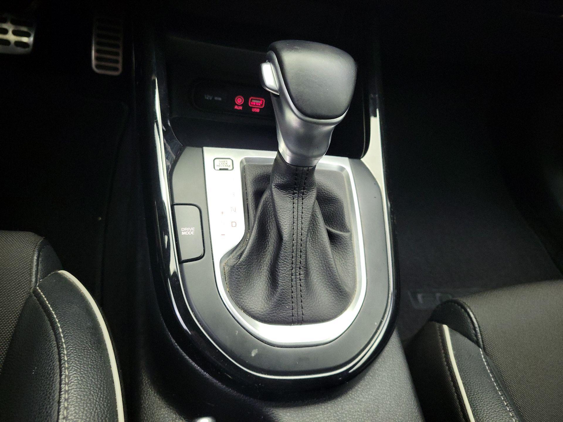 Thumbnail: 2021 Kia Forte - 17