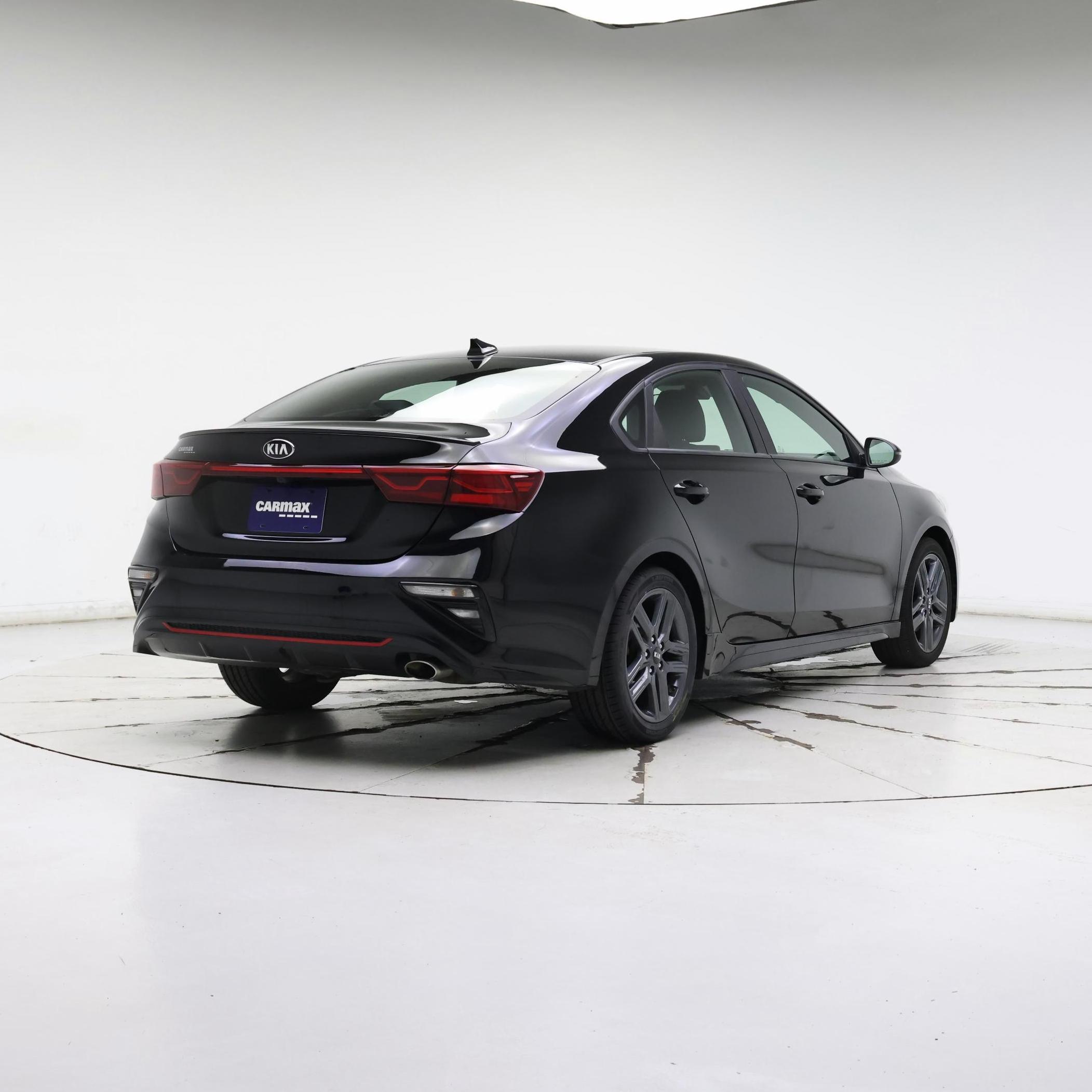 Thumbnail: 2021 Kia Forte - 8