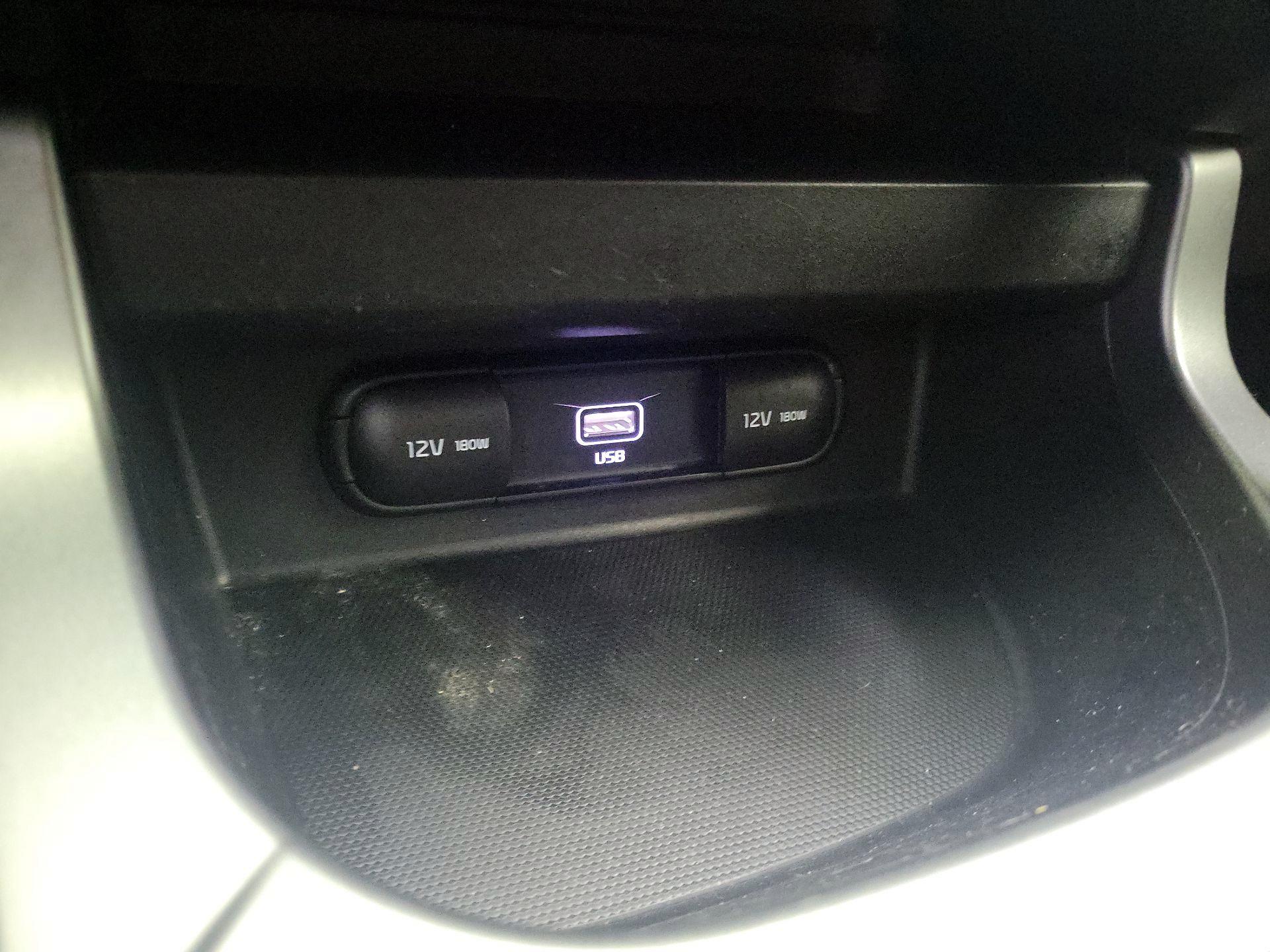 Thumbnail: 2022 Kia Seltos - 18