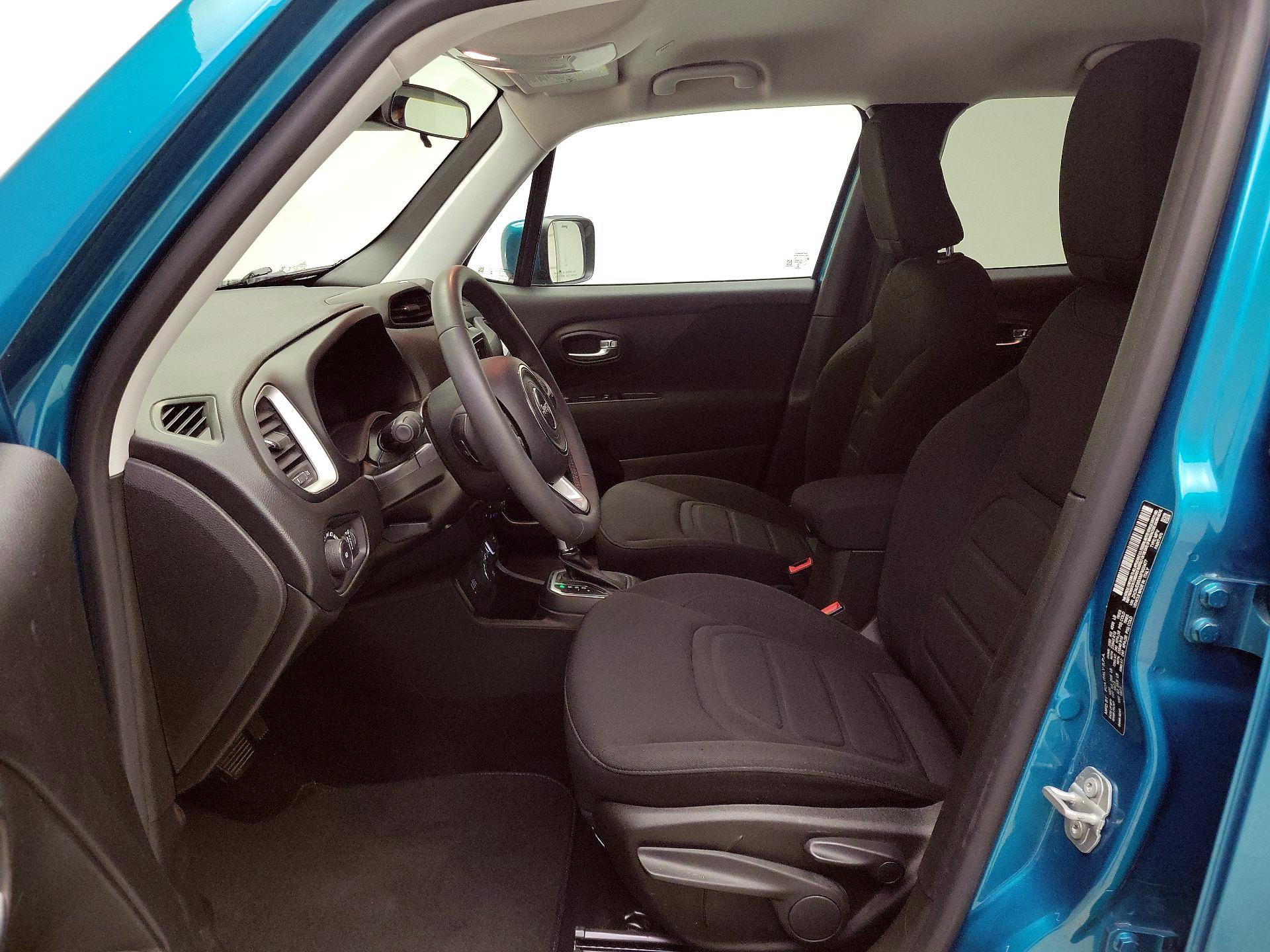 Thumbnail: 2021 Jeep Renegade - 11