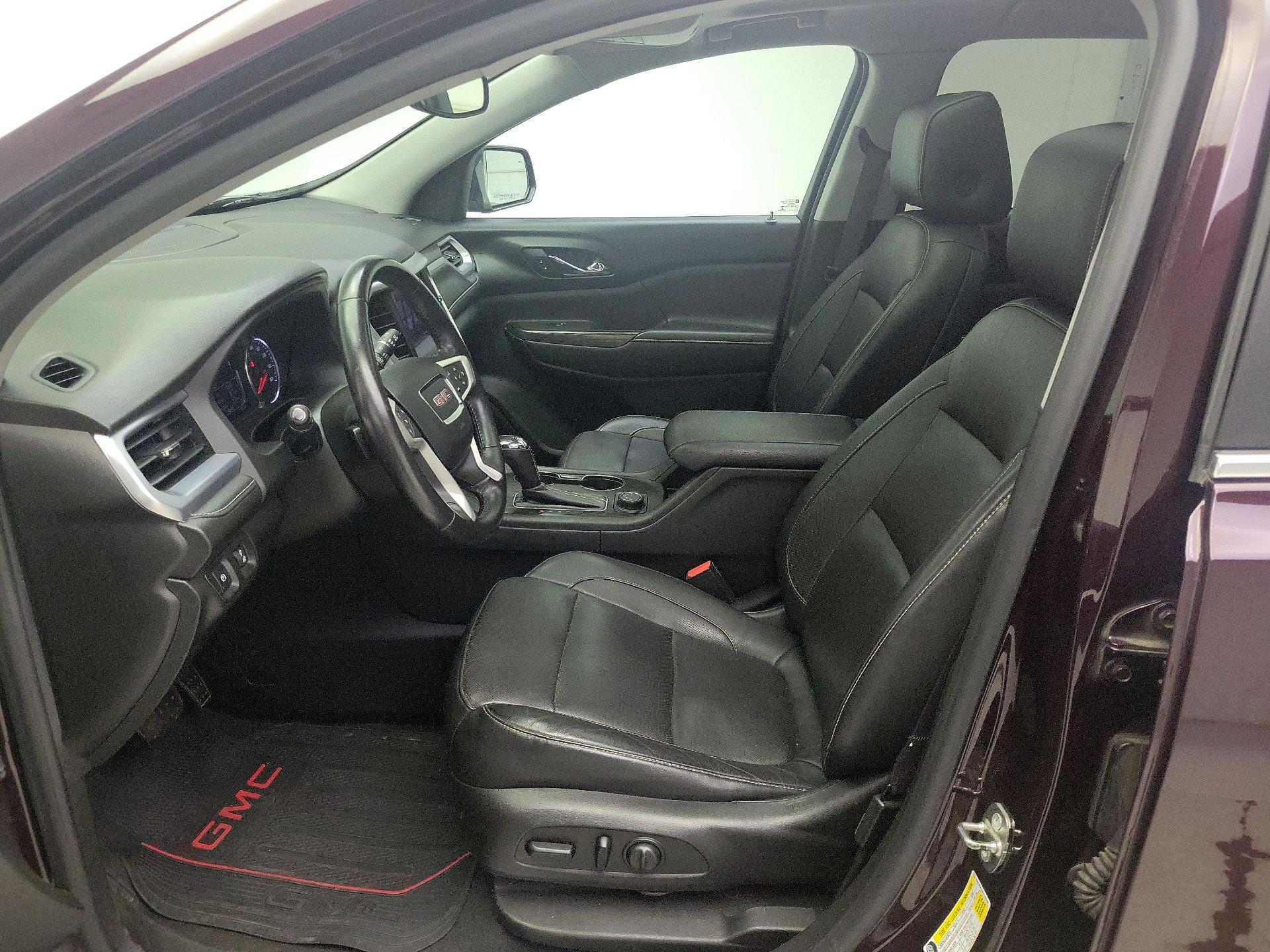 Thumbnail: 2017 GMC Acadia - 11